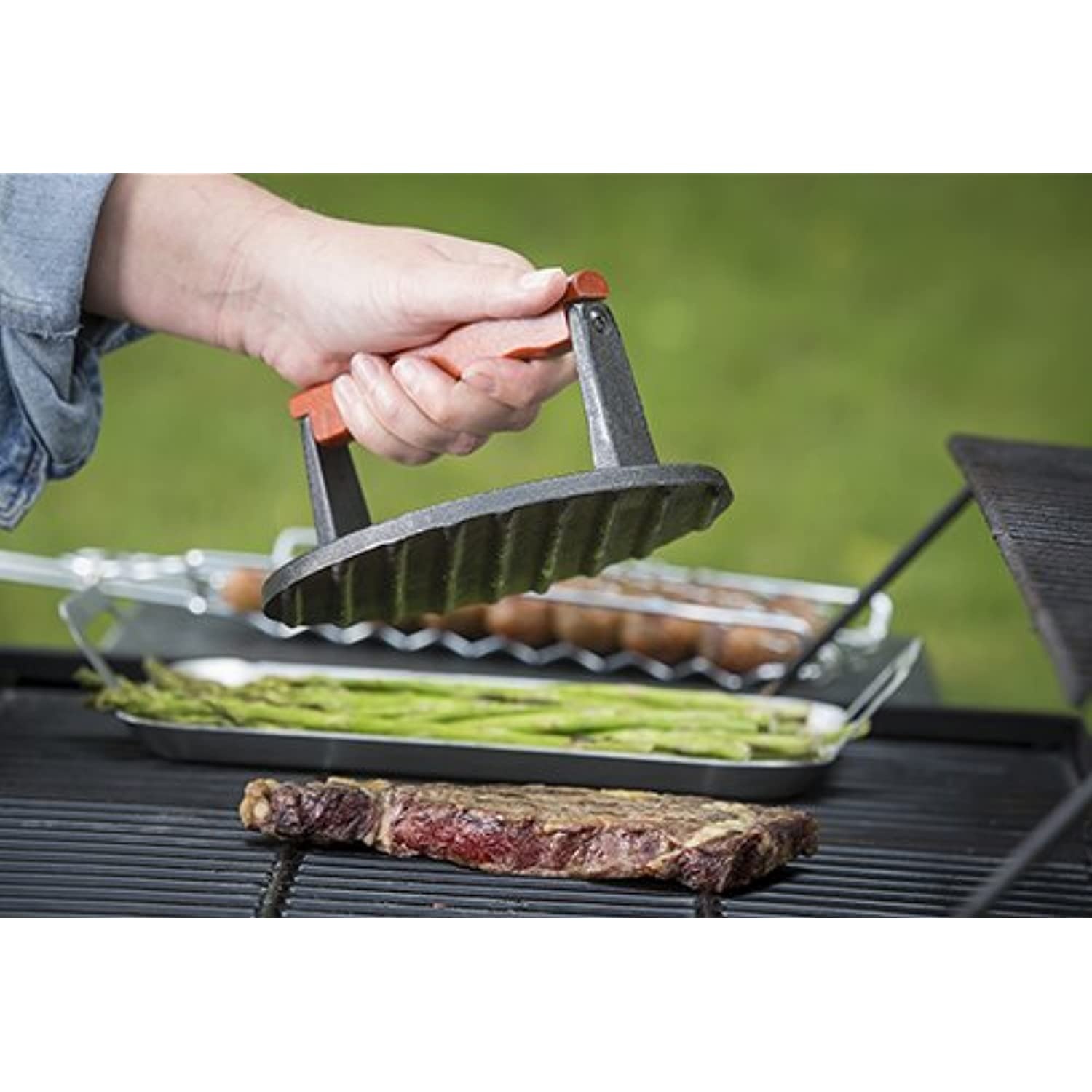 TableCraft BBQ3015 BBQ Coated Cast Iron 7-Inch Round Steak Weight with Wood Handle, Small, Black