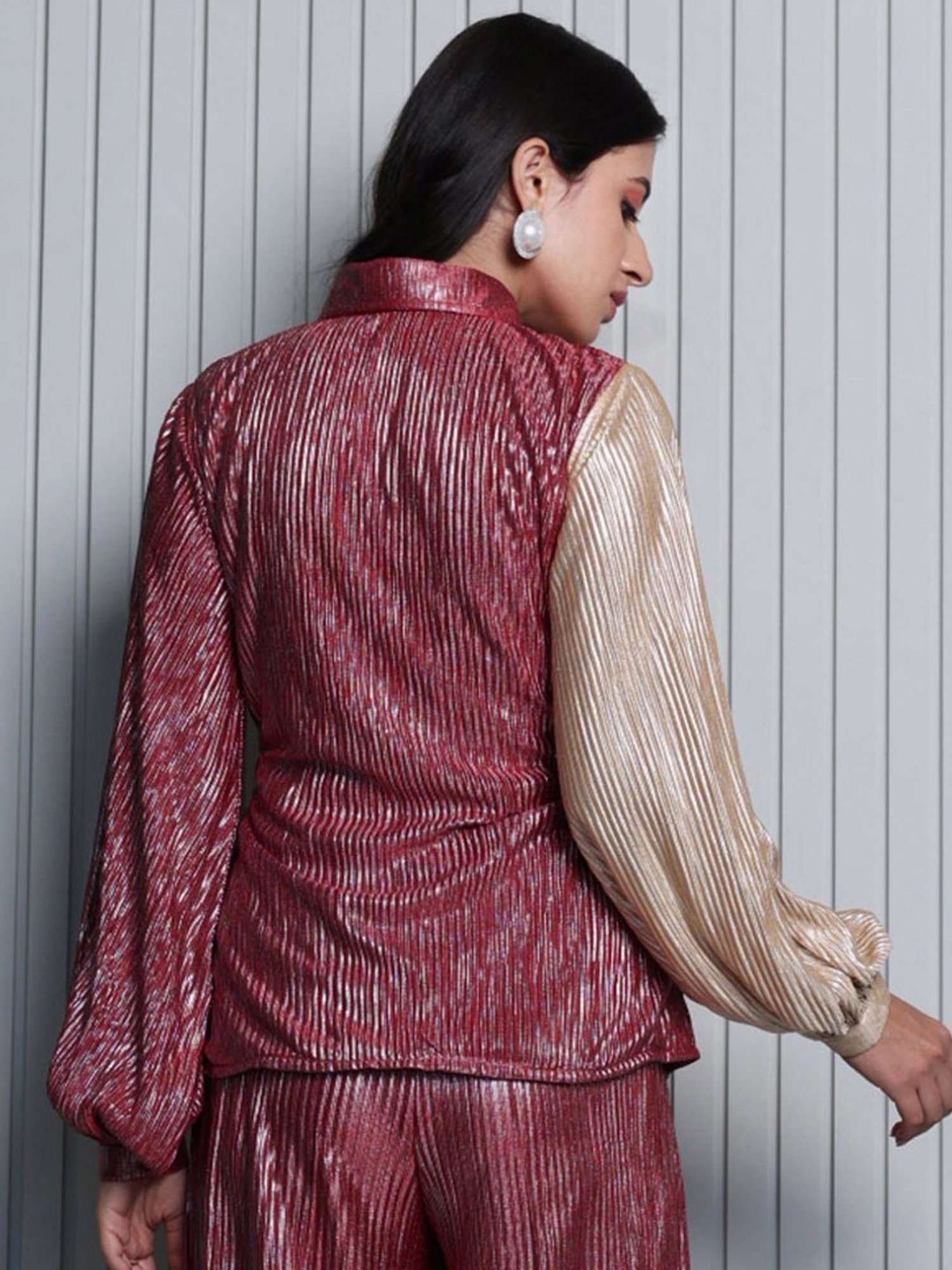 BInfinite Metallic Gold Garnet Pleated Shirt