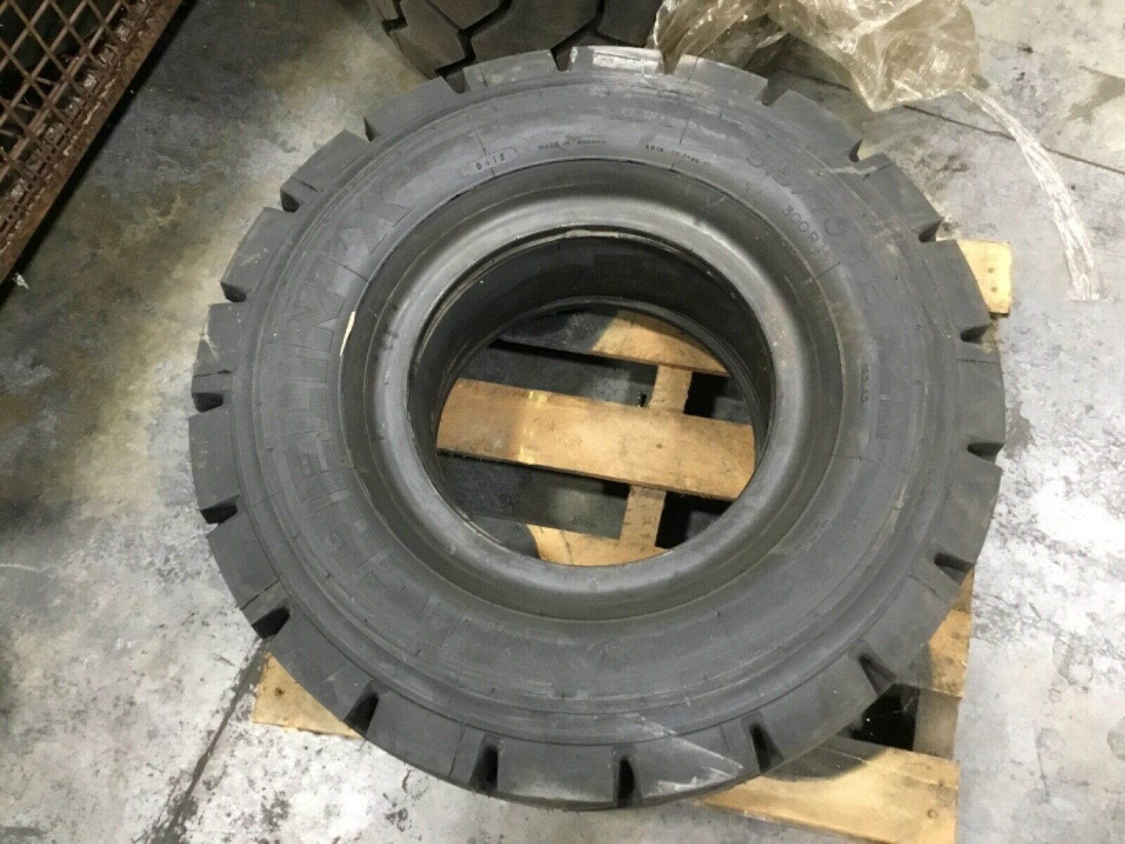 Michelin XZM 315/70R15 Industrial Radial Forklift Tire #T250