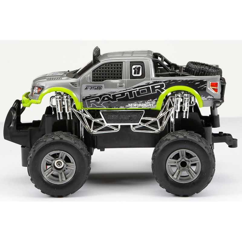 New Bright Radio Control Toy Vehicle - Ford Raptor - 1:24 Scale