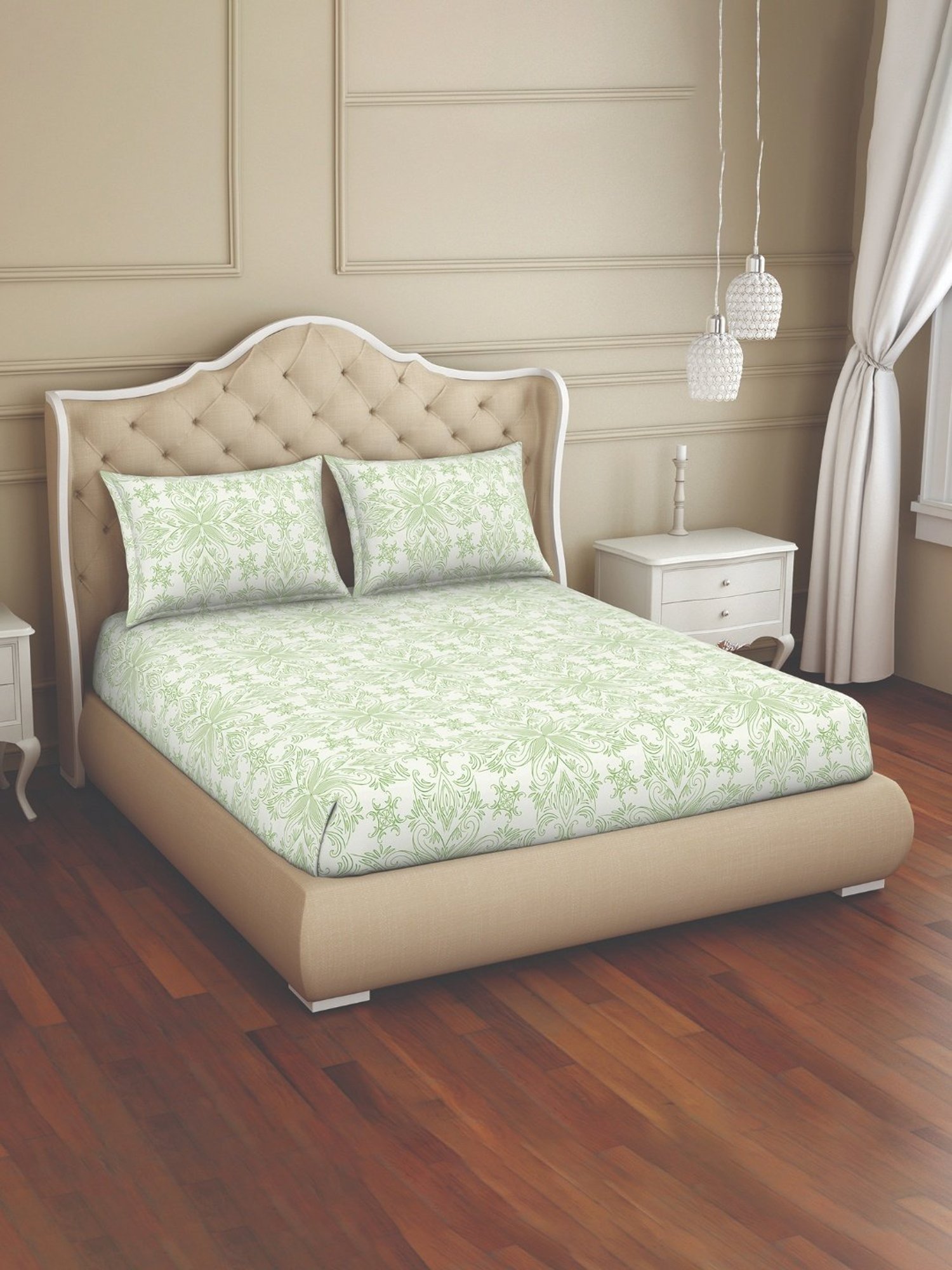 Welspun Printed Beige Cotton Double Bedsheet with 2 Pillow Covers