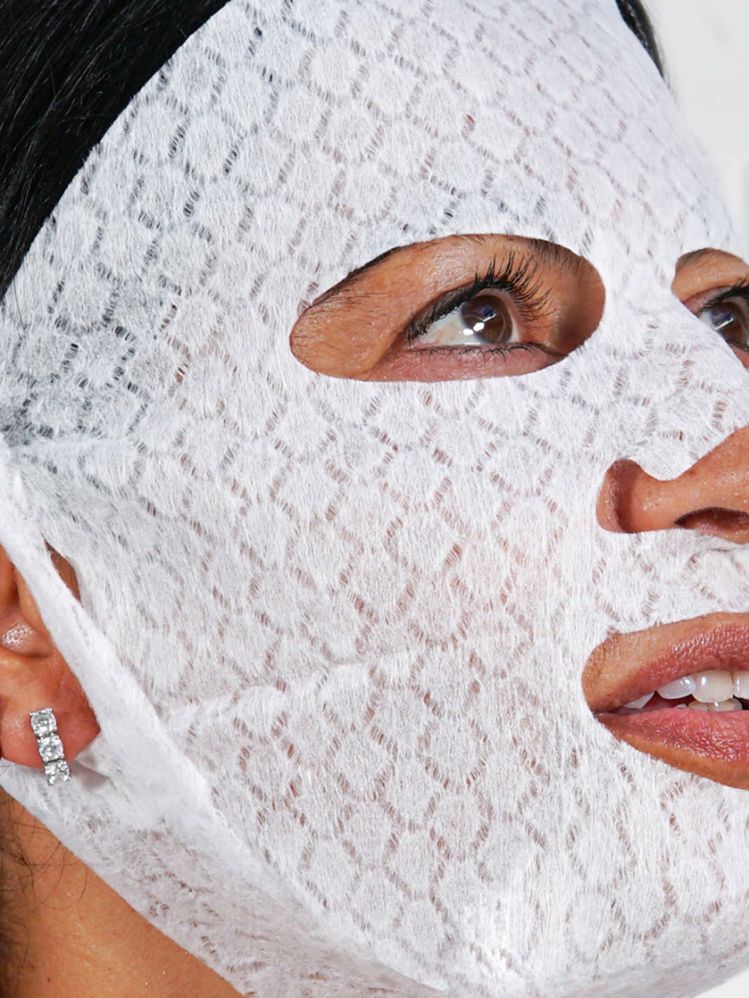 Lakme Skin Solutions Sheet Mask Hydrating with Hyaluronic Acid