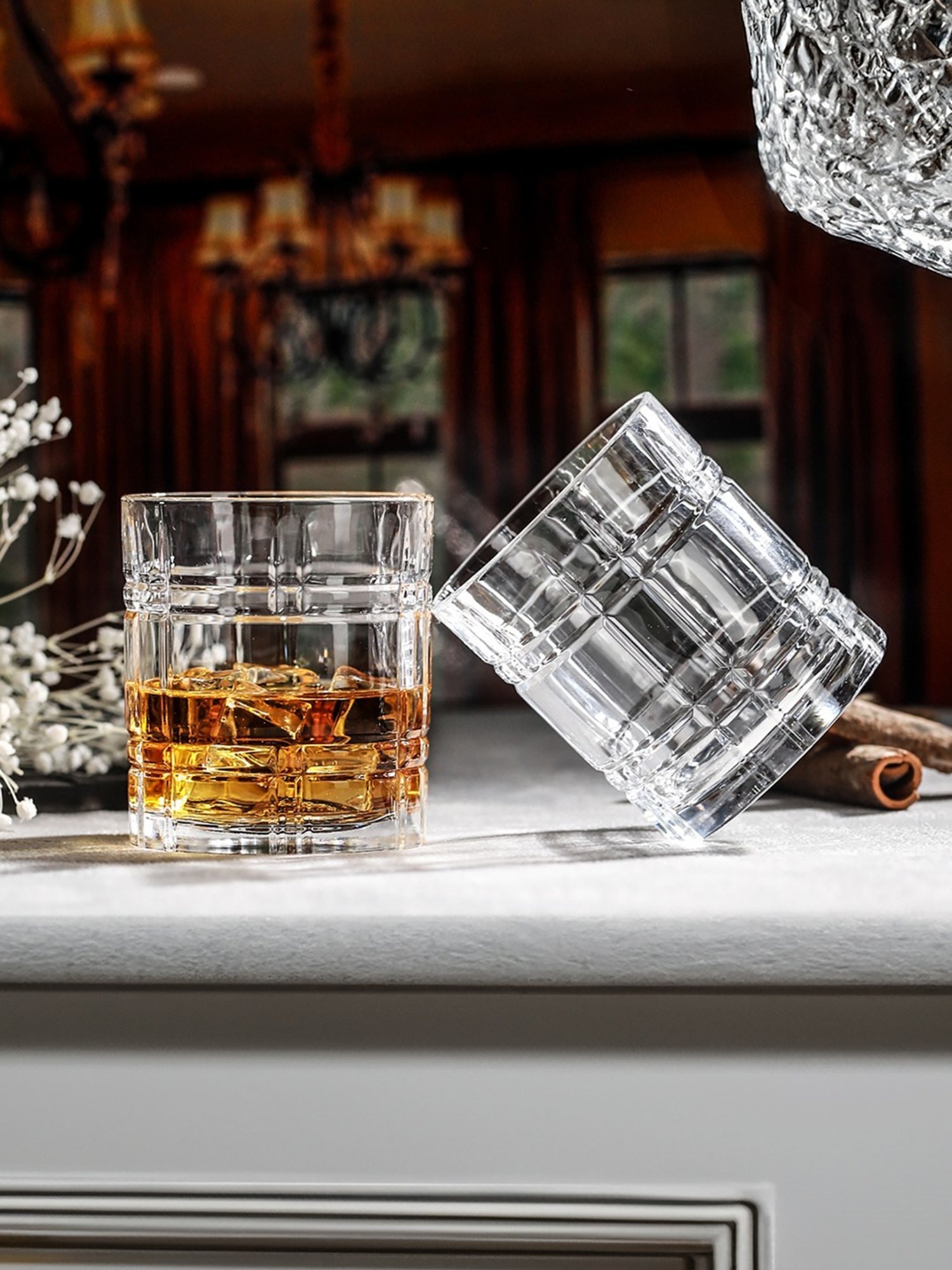 Trovea's Luxury Crystal Old Fashioned Transparent Glass Whiskey Glass - Set of 6