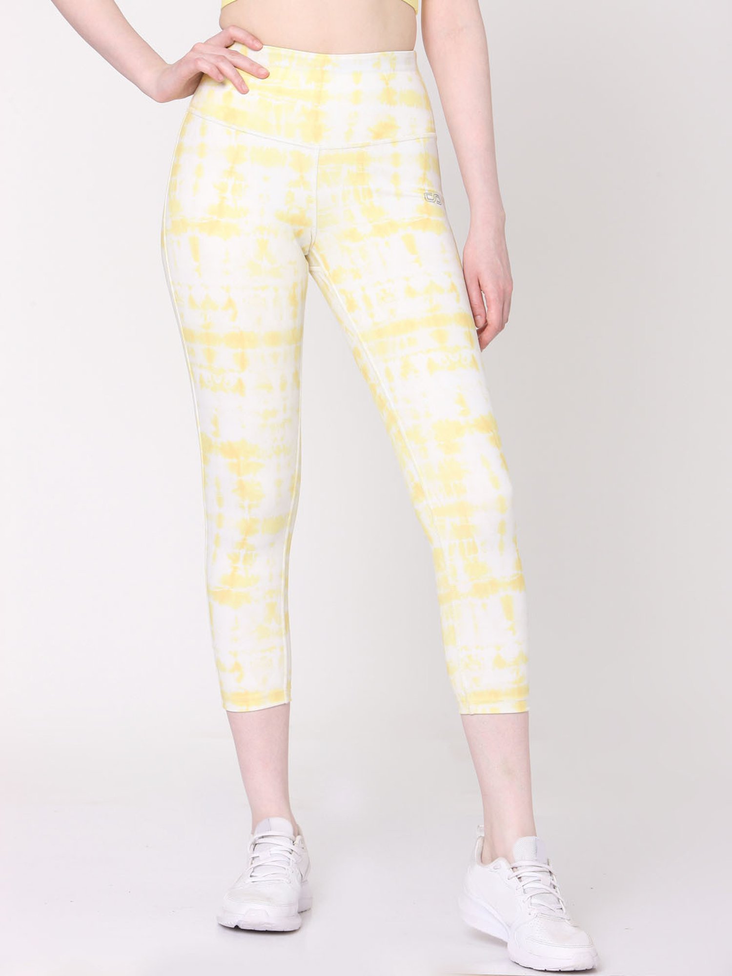 SILVERTRAQ White & Yellow Tie - Dye Capris