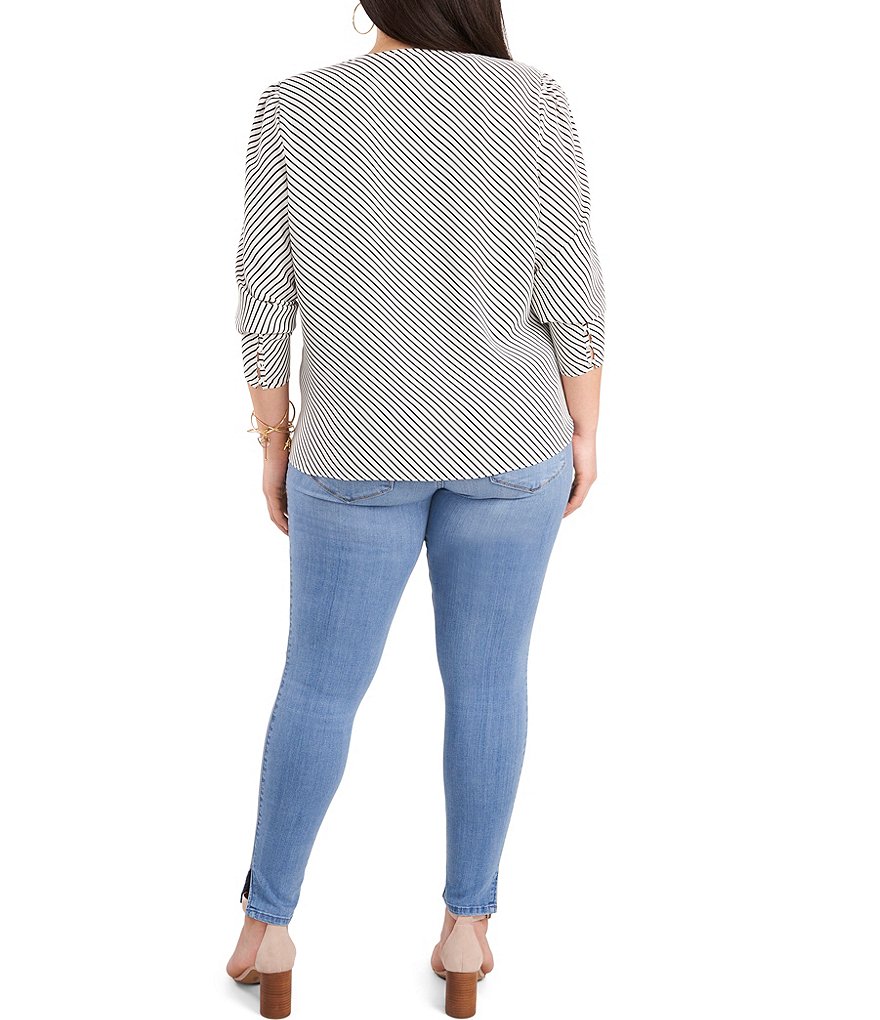 Vince Camuto Plus Size V-Neck 3/4 Sleeve Puff Shoulder Diagonal Stripe Top