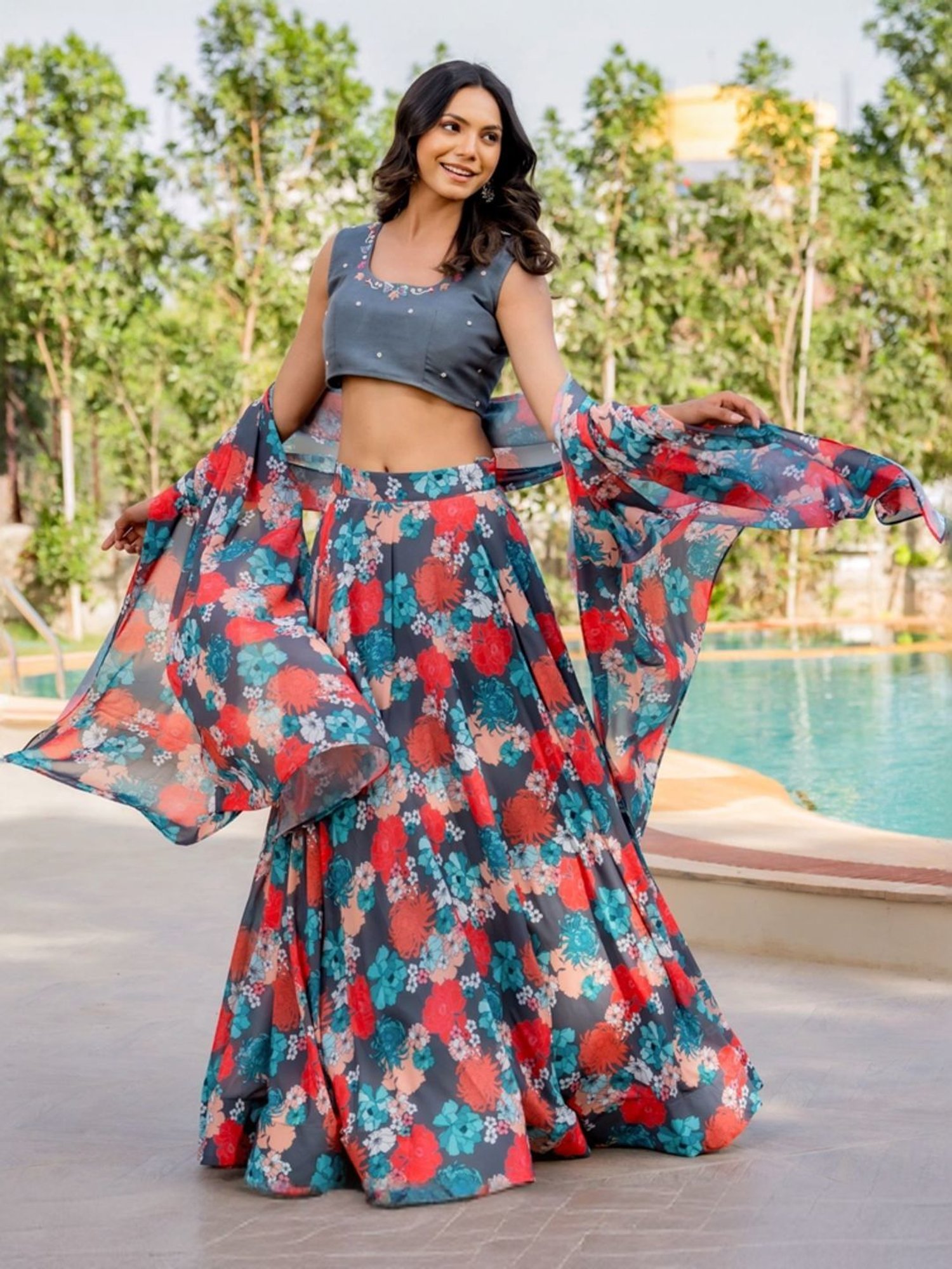 HOUSE OF JAMOTI Grey Printed Lehenga Choli Set With Dupatta