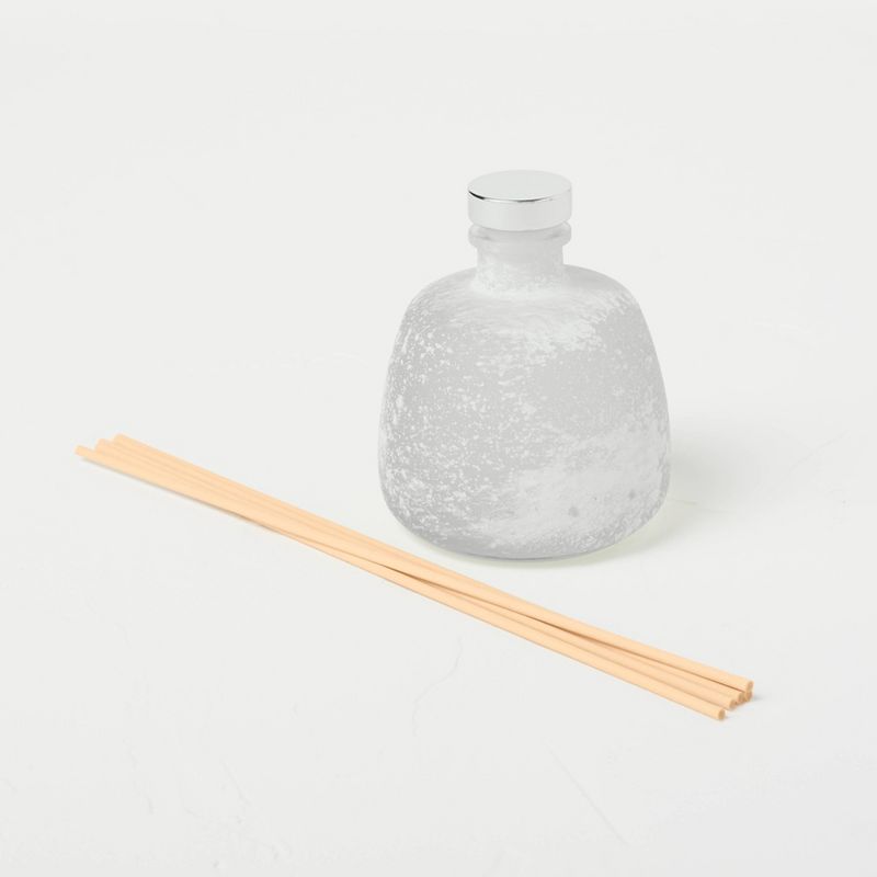 4.5oz Oil Diffuser Jasmine Bouquet - Home Scents By Chesapeake Bay Candle