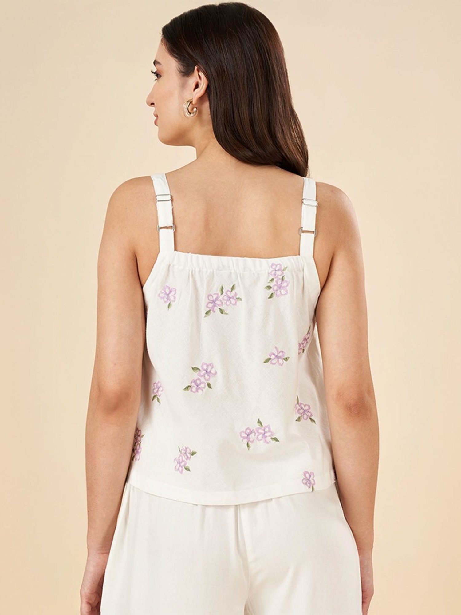 Akkriti by Pantaloons Snow White Embroidered Crop Top