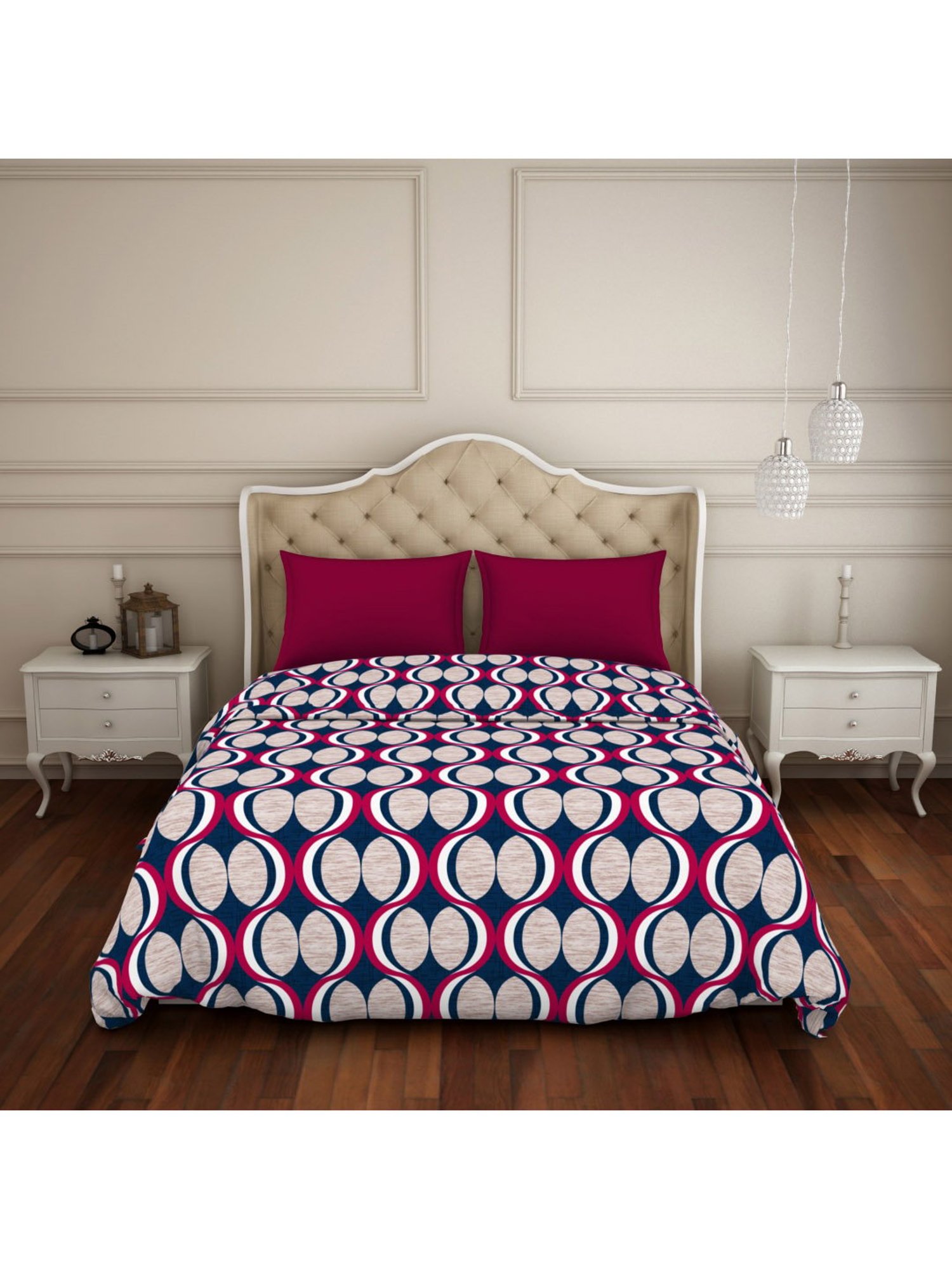 Welspun Navy & Maroon Microfibre 120 GSM Double Quilt Set (1 Quilt & 2 Pillow Covers)