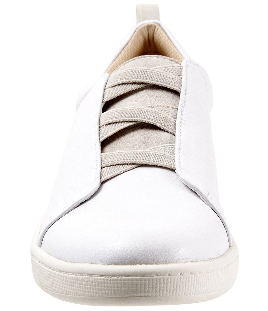 Trotters Avrille Leather Slip-On Sneakers