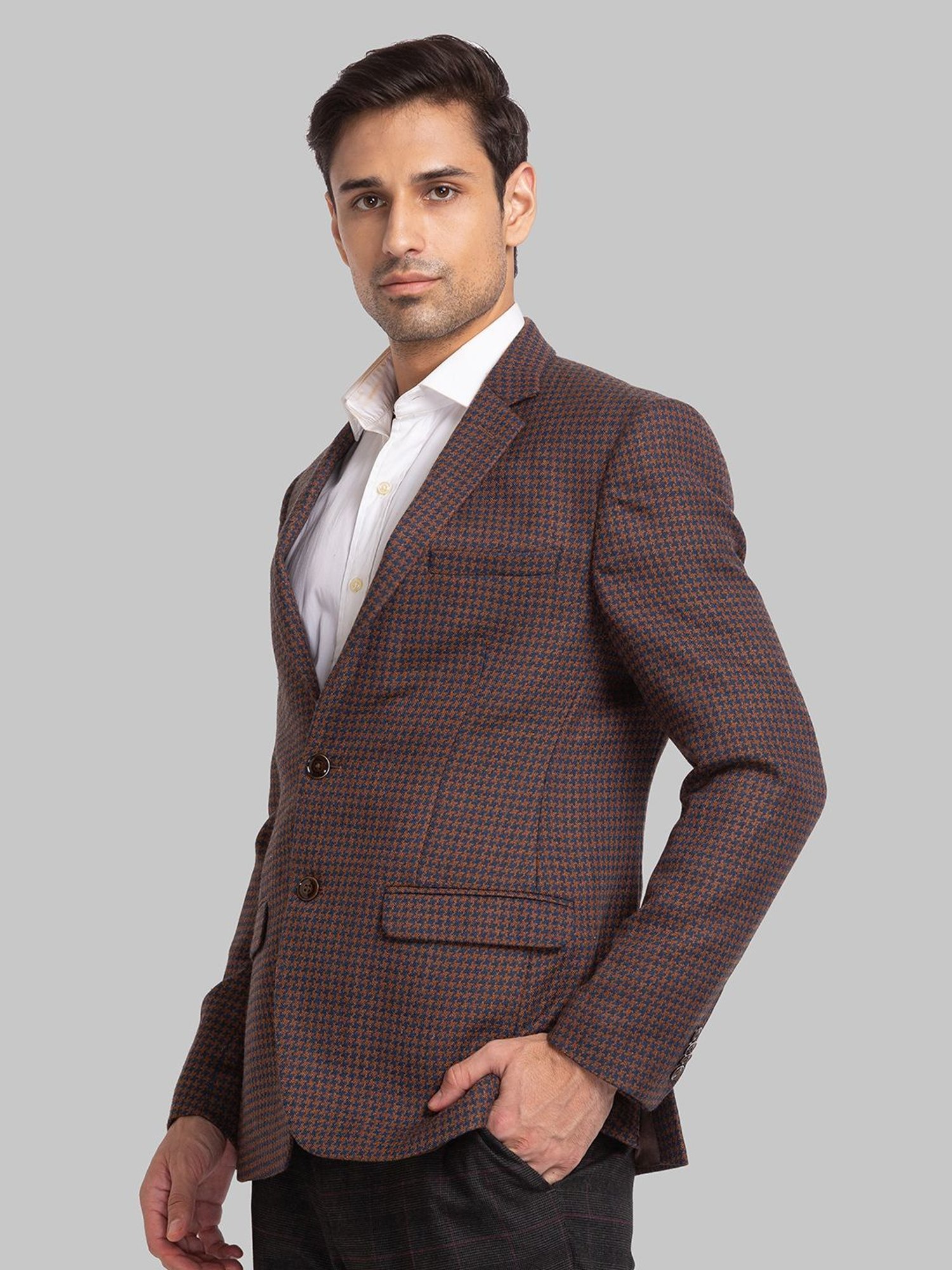 Park Avenue Brown Super Slim Fit Printed Blazer