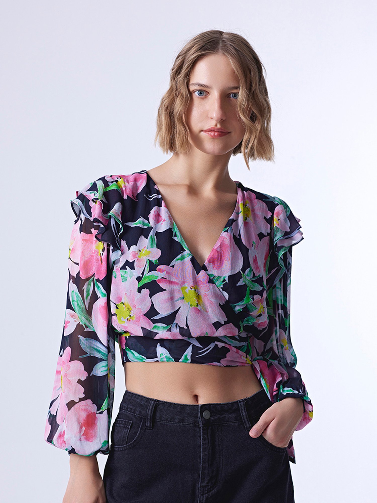 Cover Story Black & Pink Floral Print Crop Top