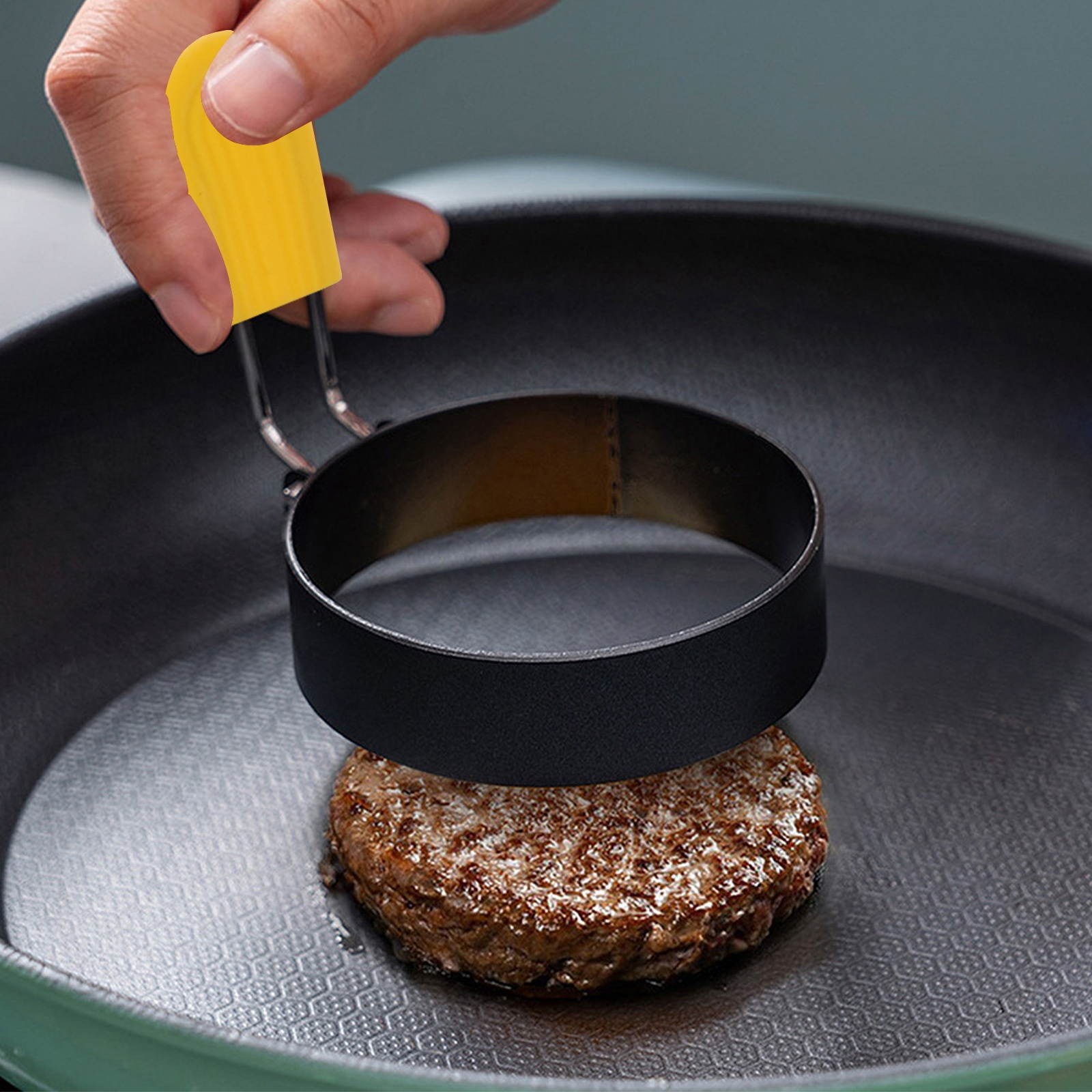 5pcs Practical Helpful Durable Egg Molds Egg Frying Molds Egg Cooker Rings for Kitchen