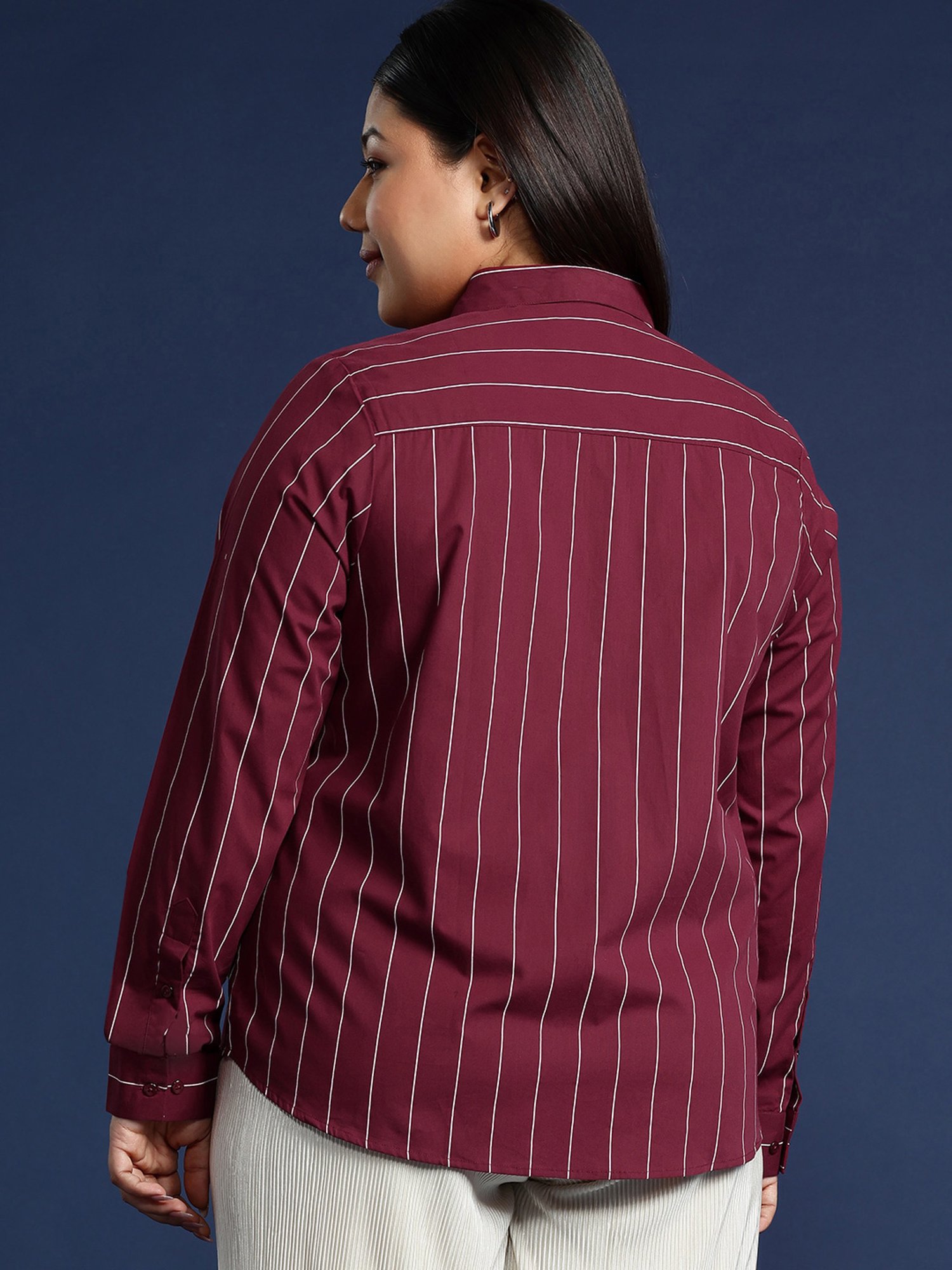Van Heusen Maroon Plain Formal Shirt