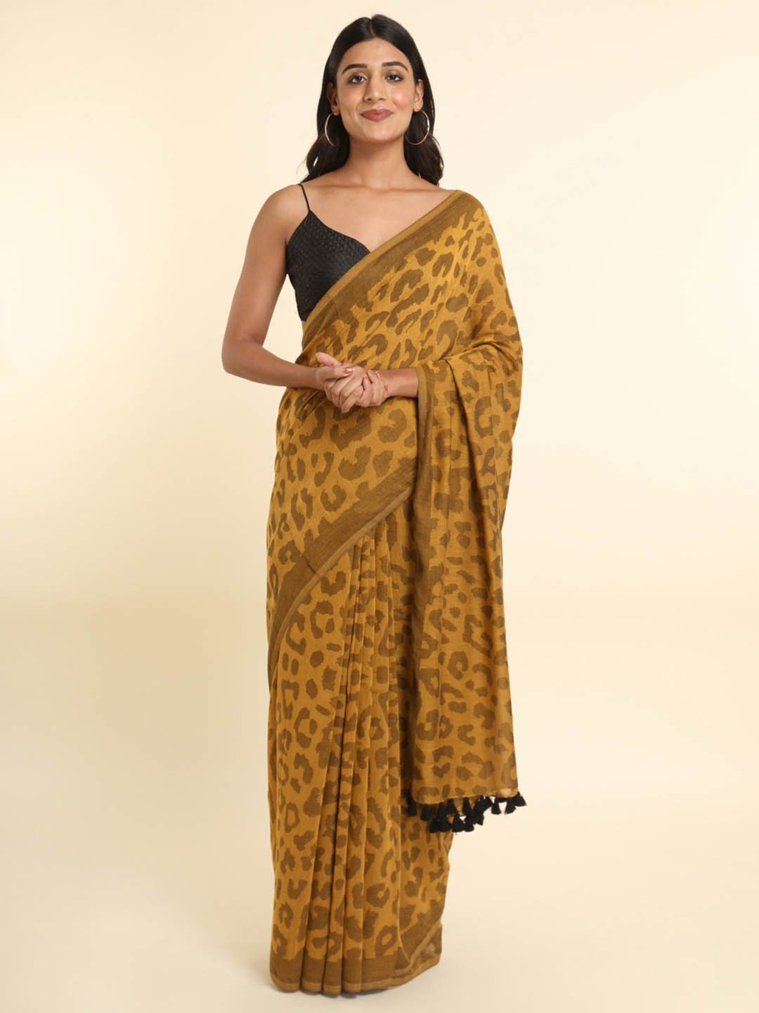 Suta Mustard Printed Saree Without Blouse