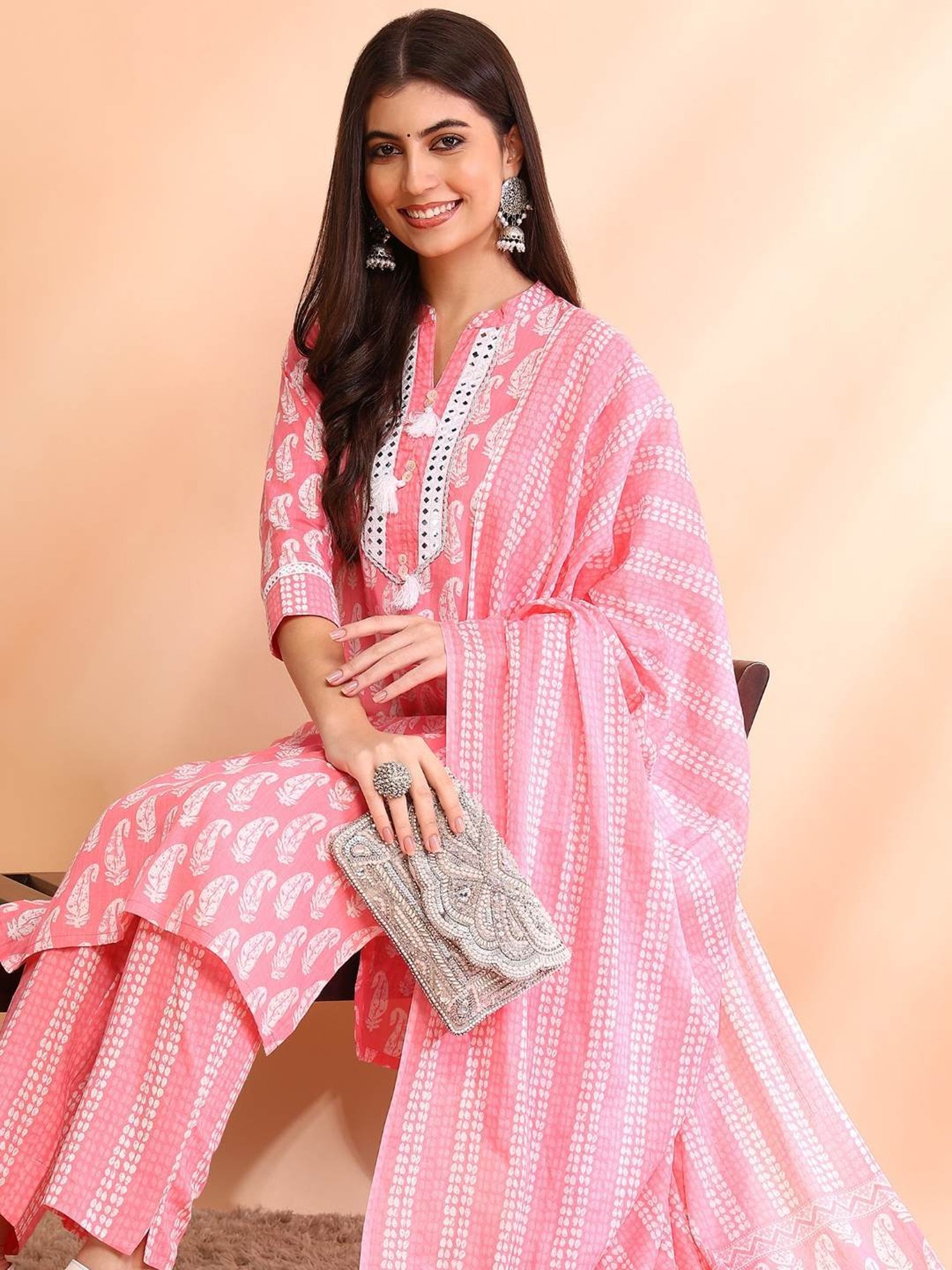 Vaamsi Pink Cotton Printed Kurta Pant Set With Dupatta