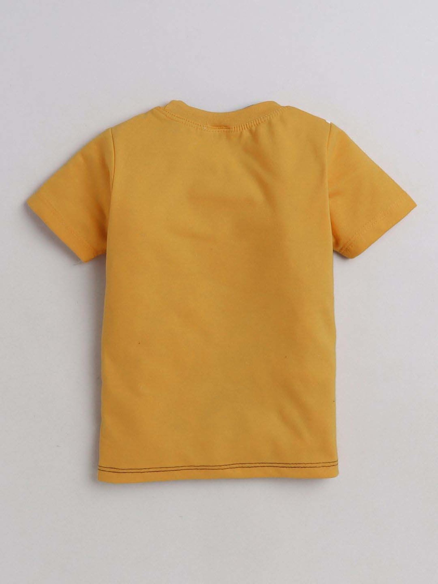 Fourfolds Unisex Mustard Printed Clothing Set