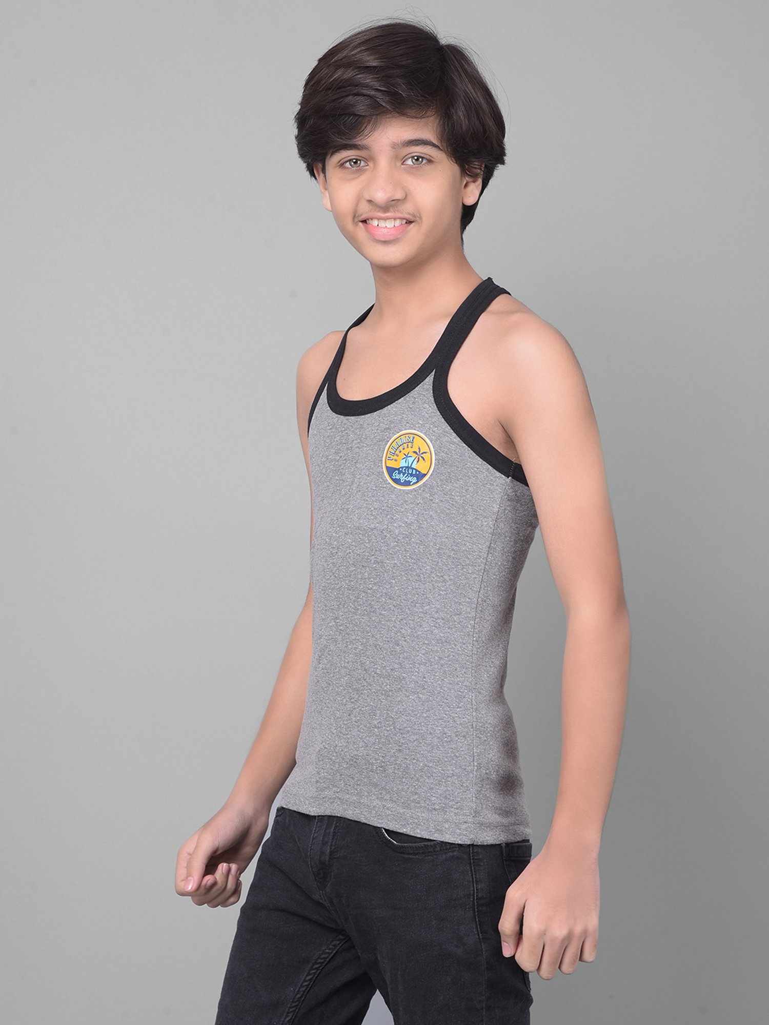 Dyca Boys Assorted Printed Vest (Pack Of 4)