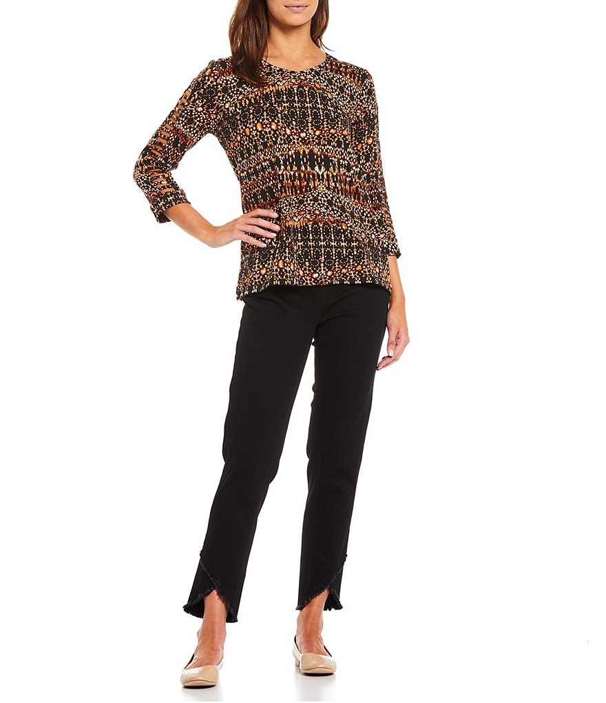 Multiples Tile Print V-Neck 3/4 Lattice Sleeve Side Slit Knit Top