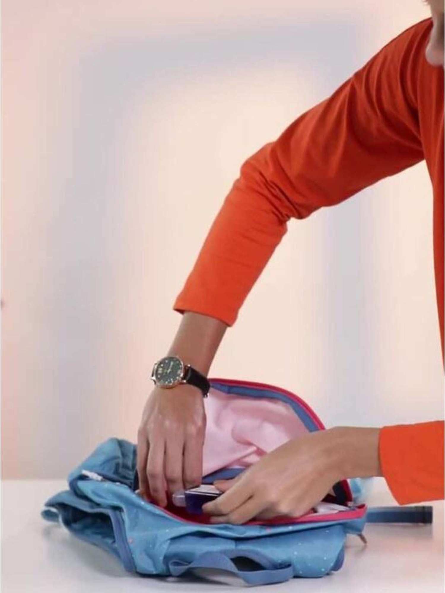 Wiki Mini 4 23 Ltrs Blue Medium Backpack