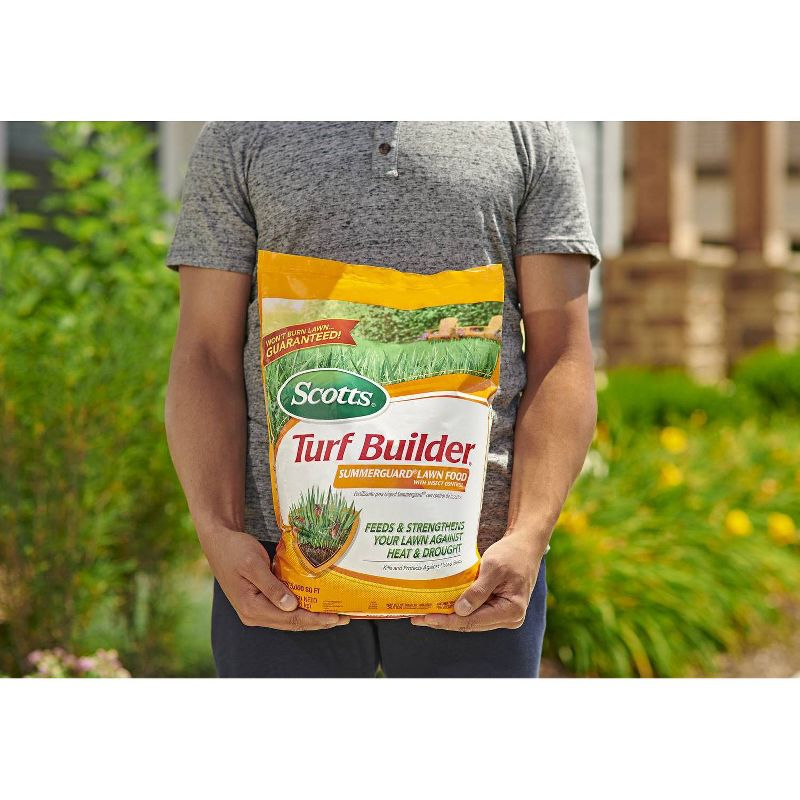 Scotts Turf Builder SummerGuard Fertilizer with Insect Control - 13.35lb