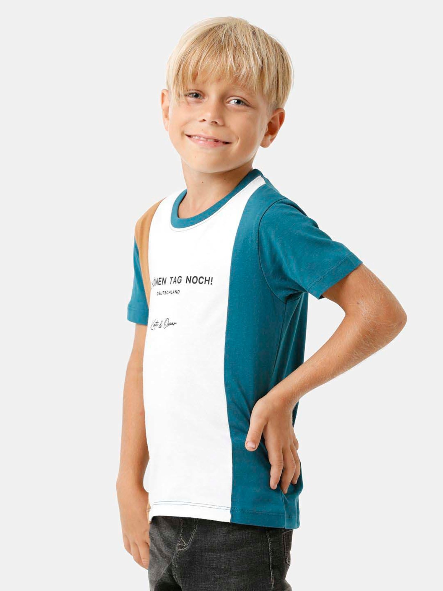 Kate & Oscar Kids Multicolor Cotton Printed T-Shirt