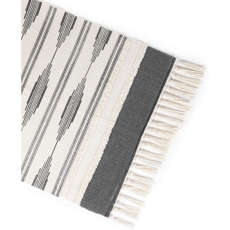 2'2"X4' Jacquard Woven Accent Rugs Pewter/Dark Green - Weave & Wander