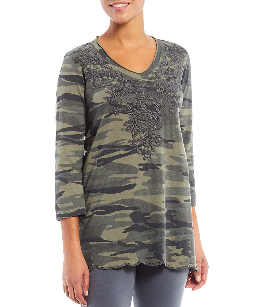 Karyn Seo Mari Embroidered V-Neck 3/4 Sleeve Camo Print Cotton Tunic