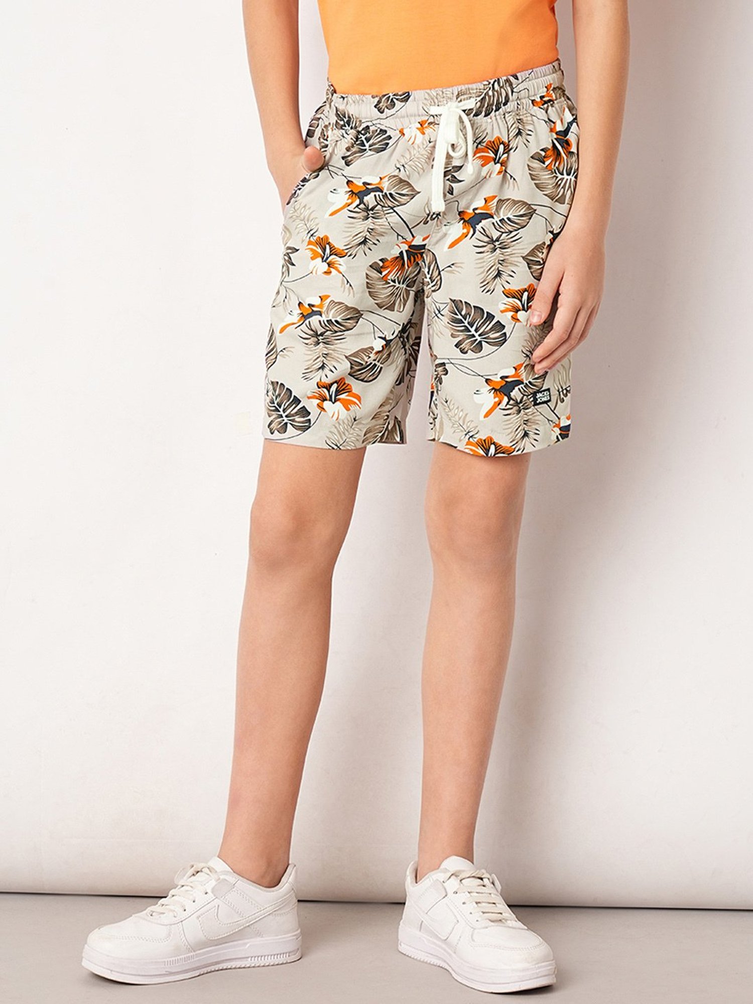 Jack & Jones Junior Beige Printed Shorts