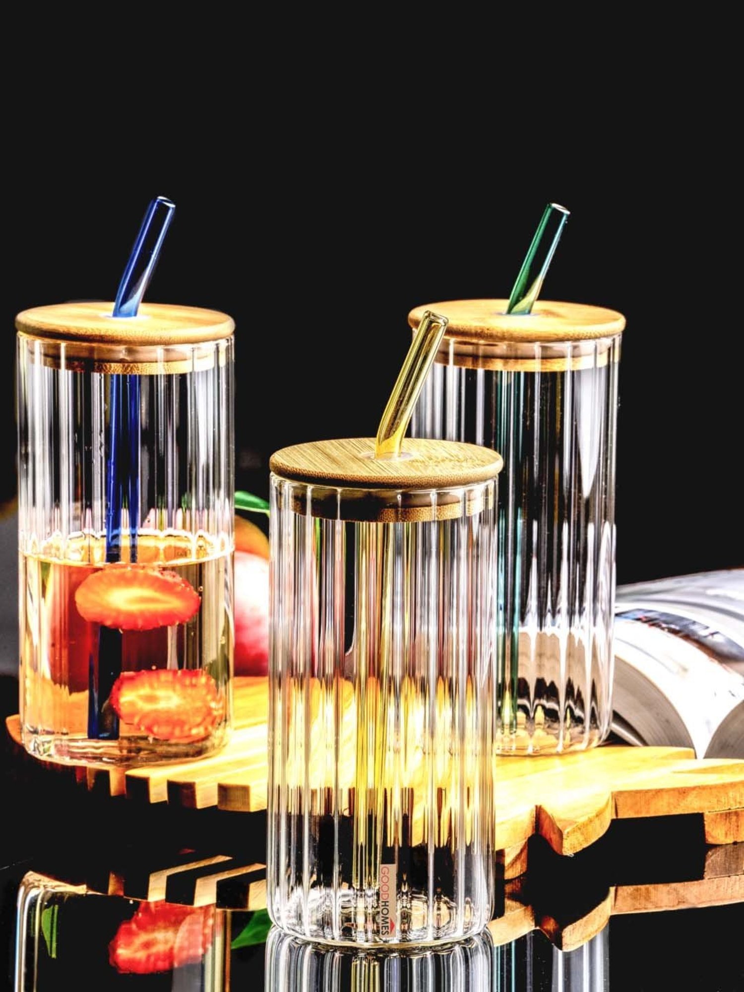 Goodhomes Transparent Glass 3-Piece Mason Jar Set with Wooden Lid & Glass Straw
