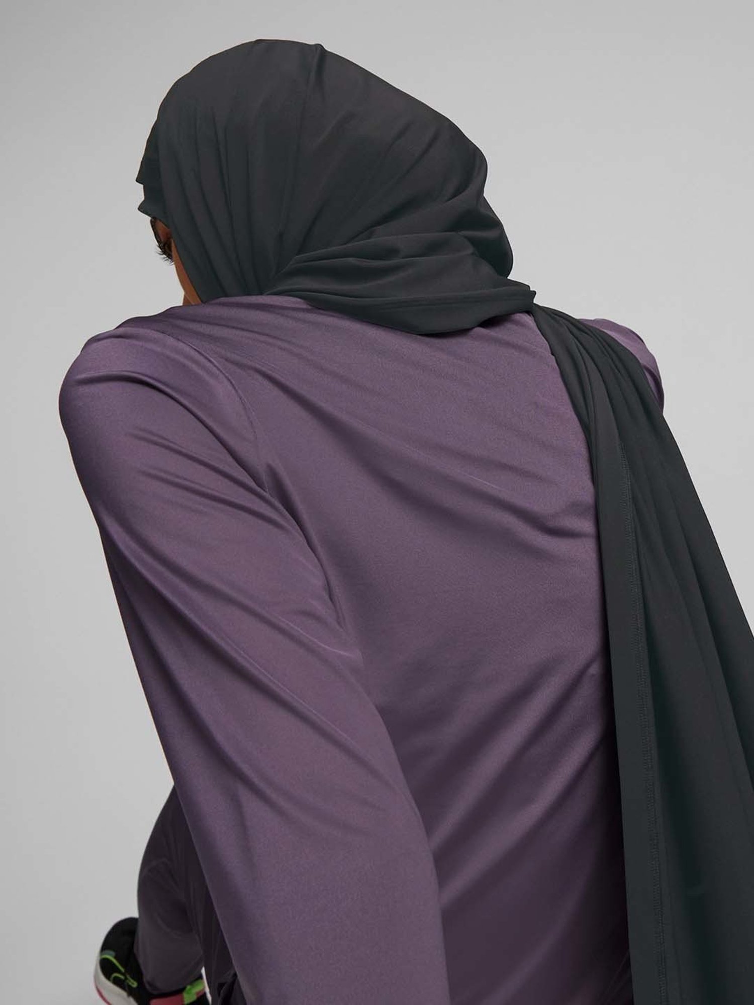 Aditi Wasan White Floral Stole