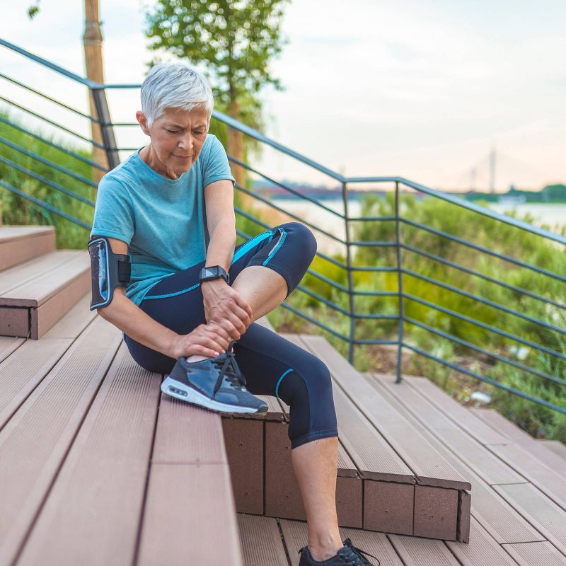 Acetaminophen 8hr Pain Reliever & Fever Reducer Extended Release Caplets - 100ct - up & up™