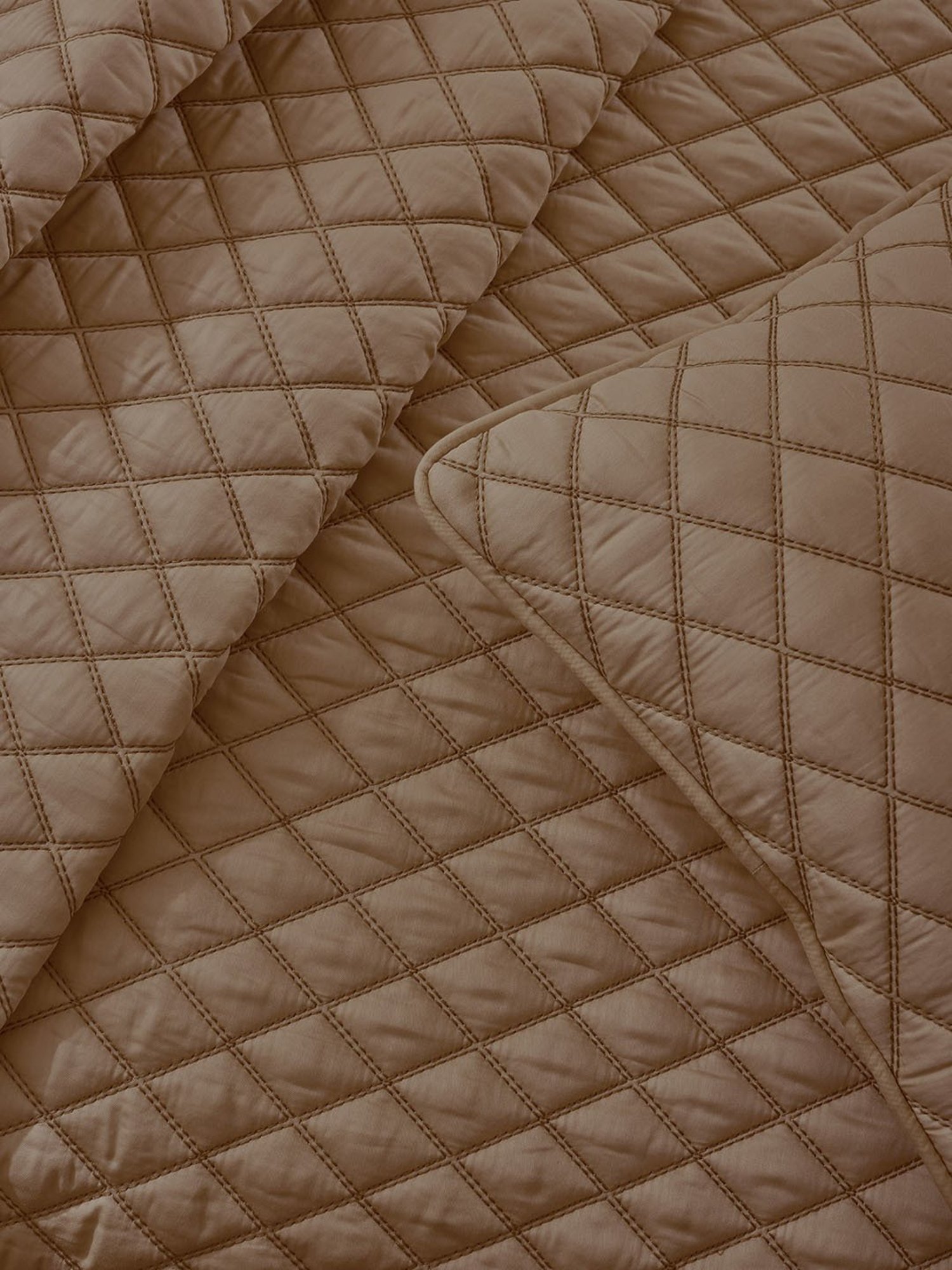 DDECOR Live beautiful Embroidery Baroque Metallic Grey 210 TC Cotton Comforters - Set of 3