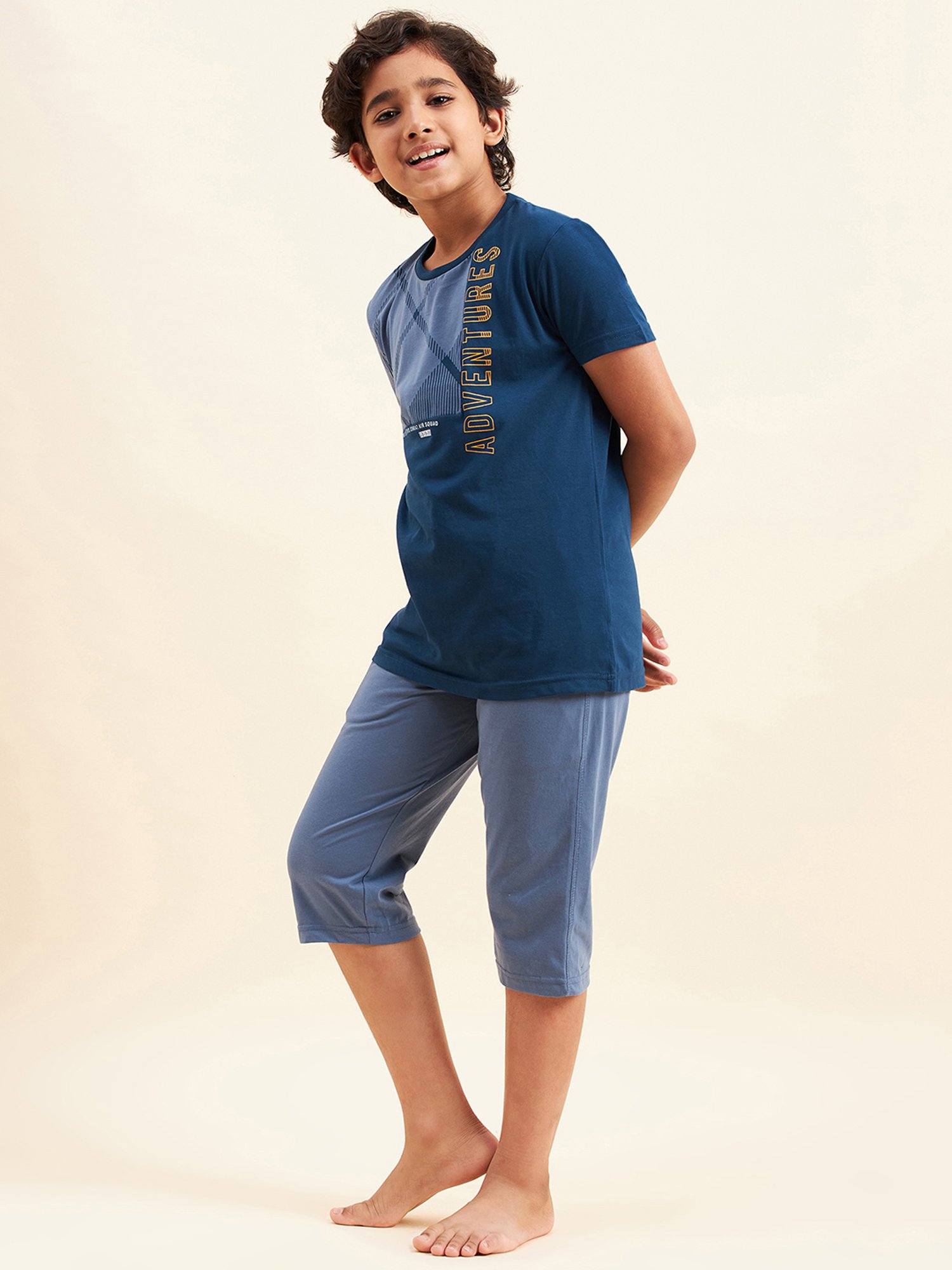 Sweet Dreams Kids Blue Printed T-Shirt with Capri