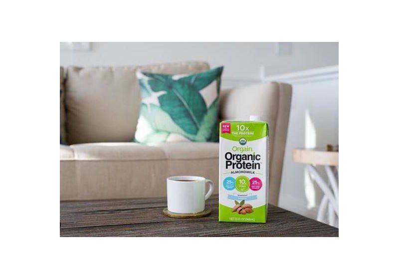 Oatly Low Fat Oatmilk - 0.5gal