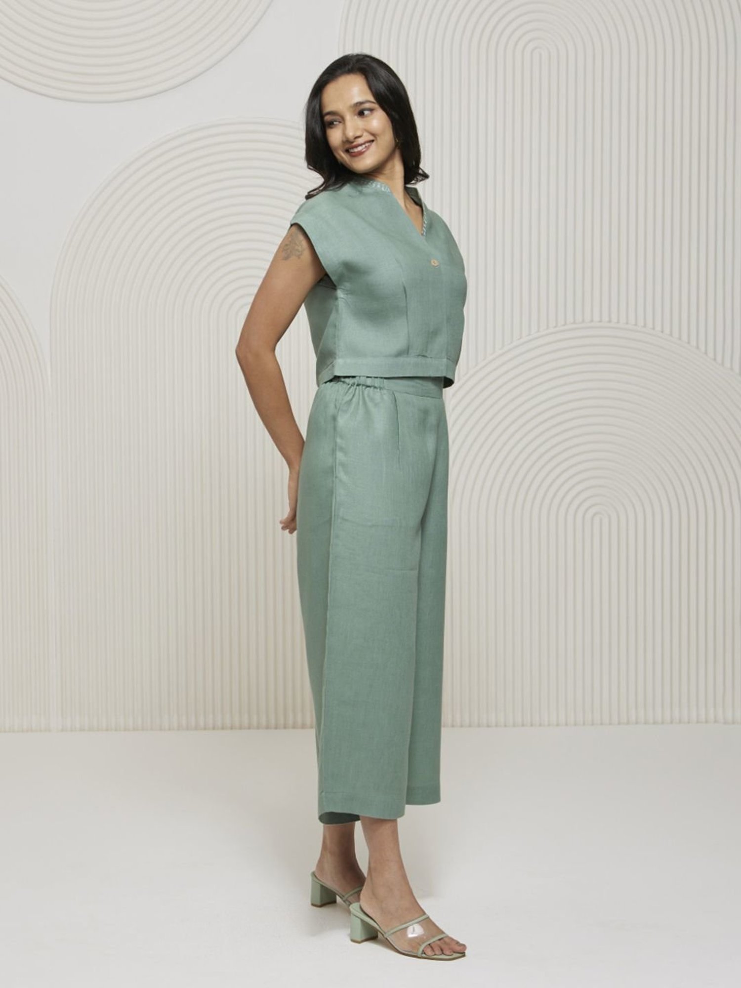 Artagai Nilgiri Green Linen Co-Ord Set with Culotte and Round Neck Band Collar Top