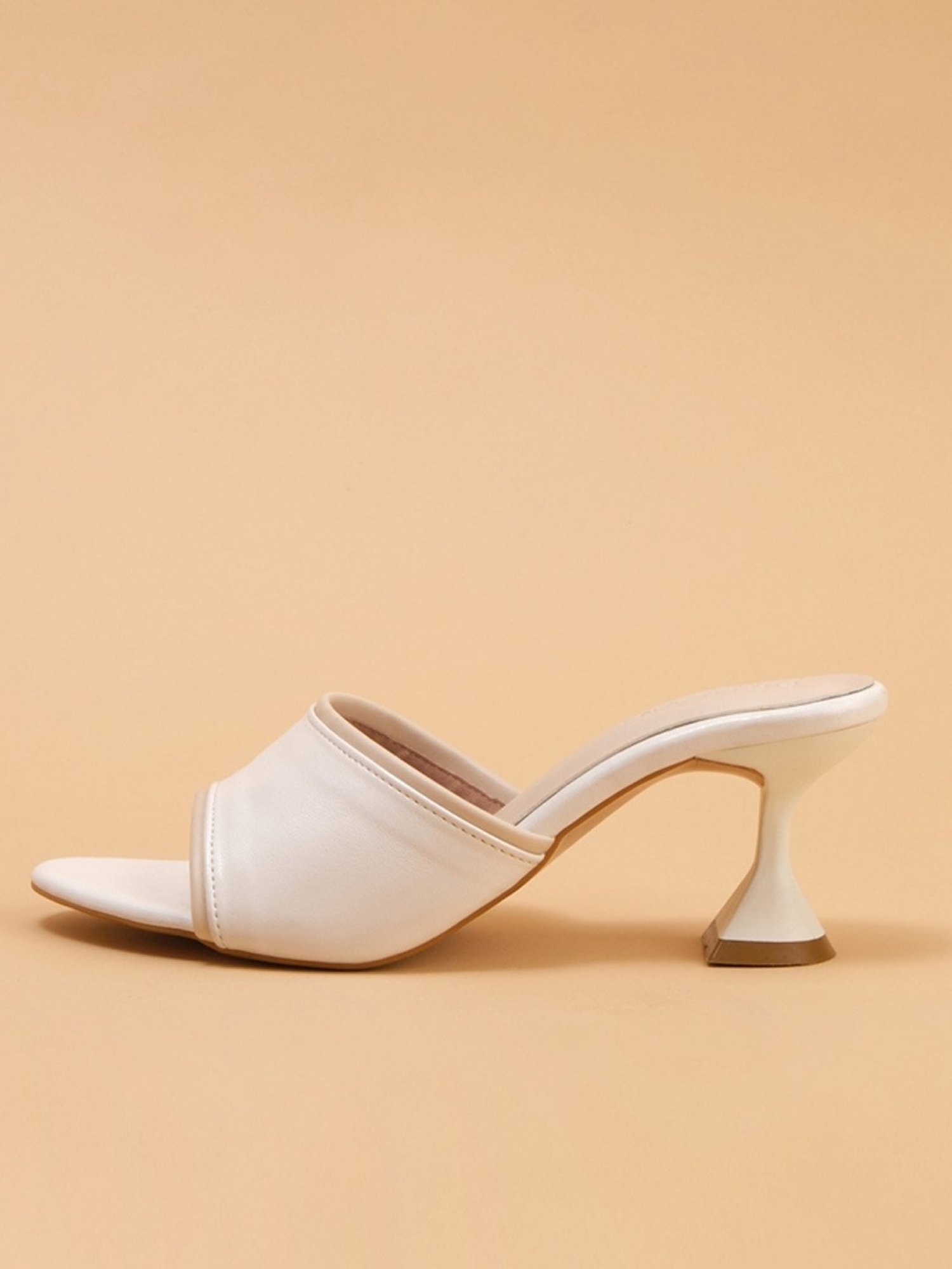 Eridani Women's Dela Off White Stilettos