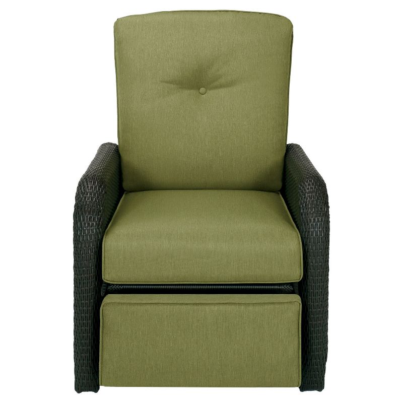 Hanover Outdoor Strathmere Luxury Recliner - Cilantro Green