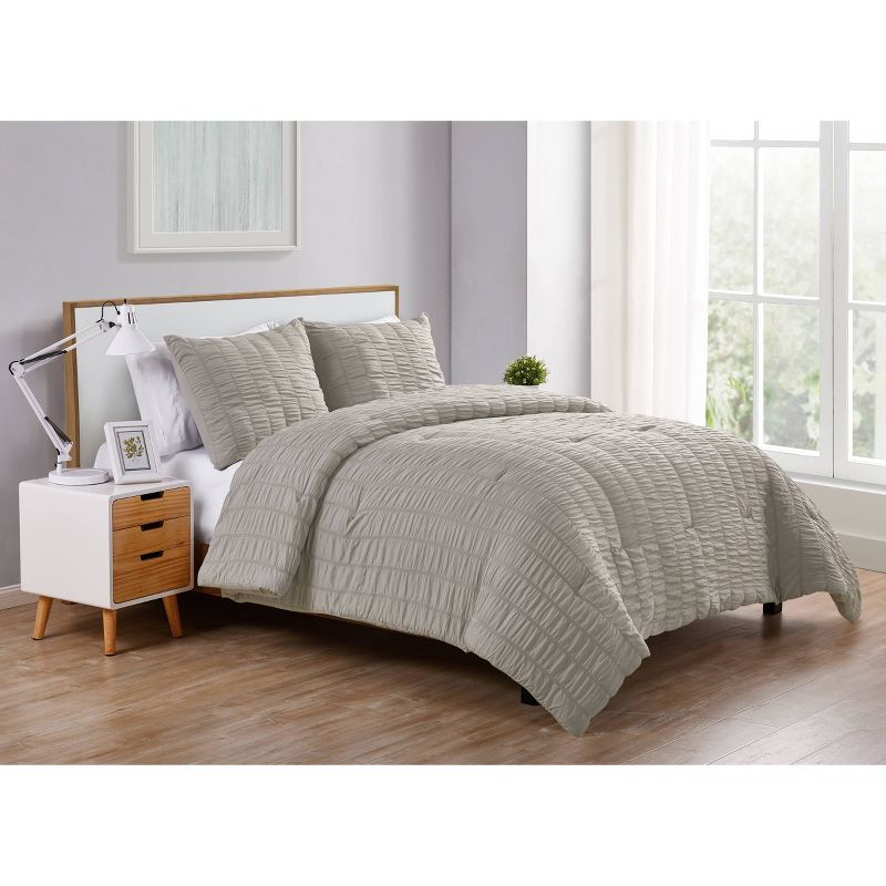 King 3pc Seersucker Stripe Comforter Set Taupe - Jade + Oake