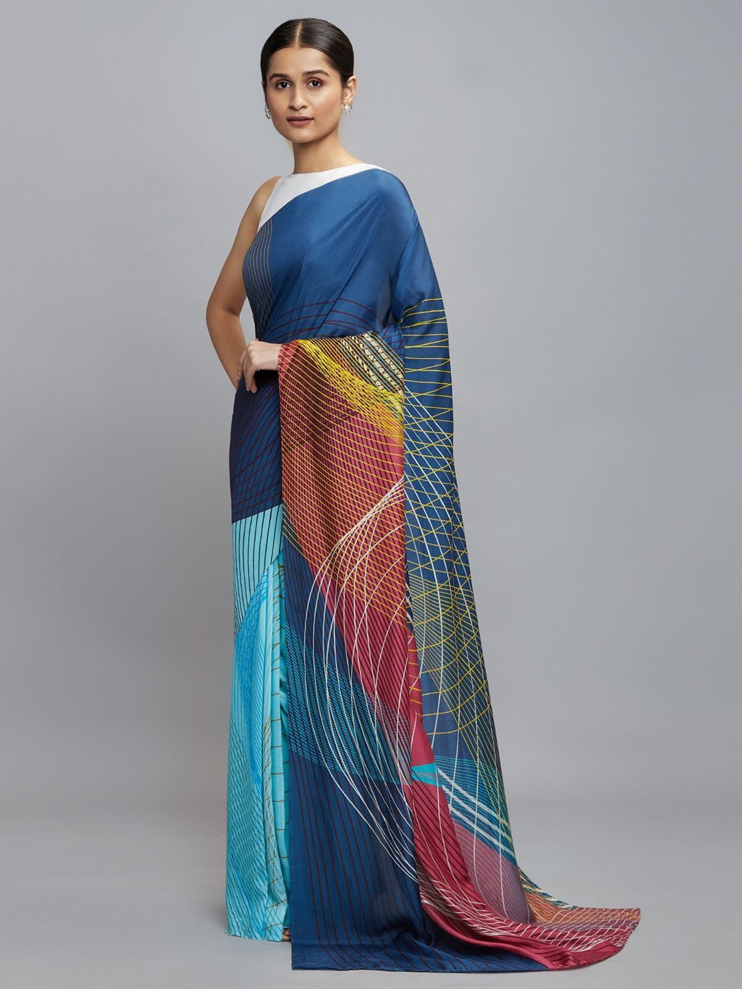 Navyasa By Liva Blue Printed Saree