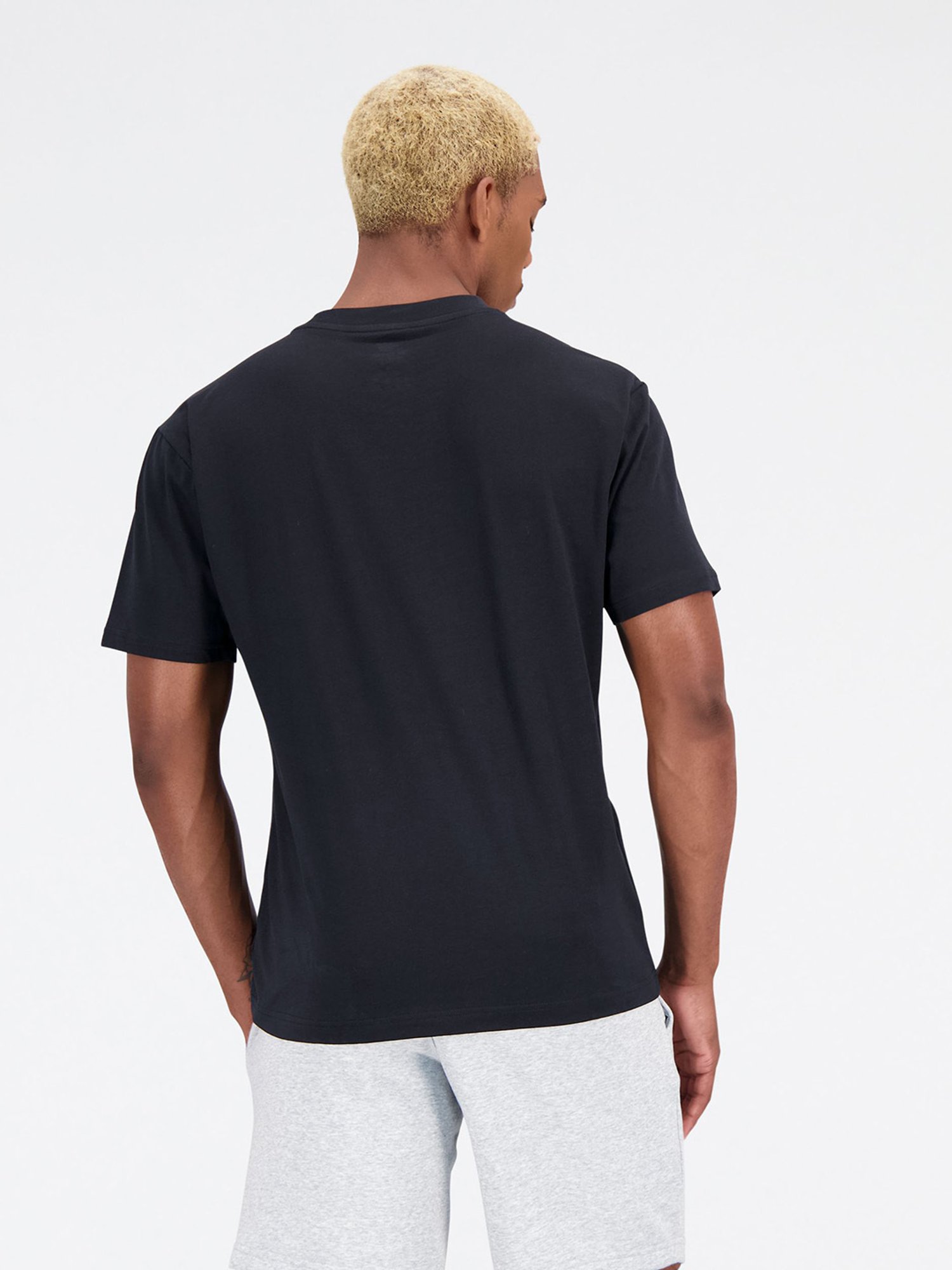 New Balance Black Regular Fit Logo Printed Crew T-Shirt