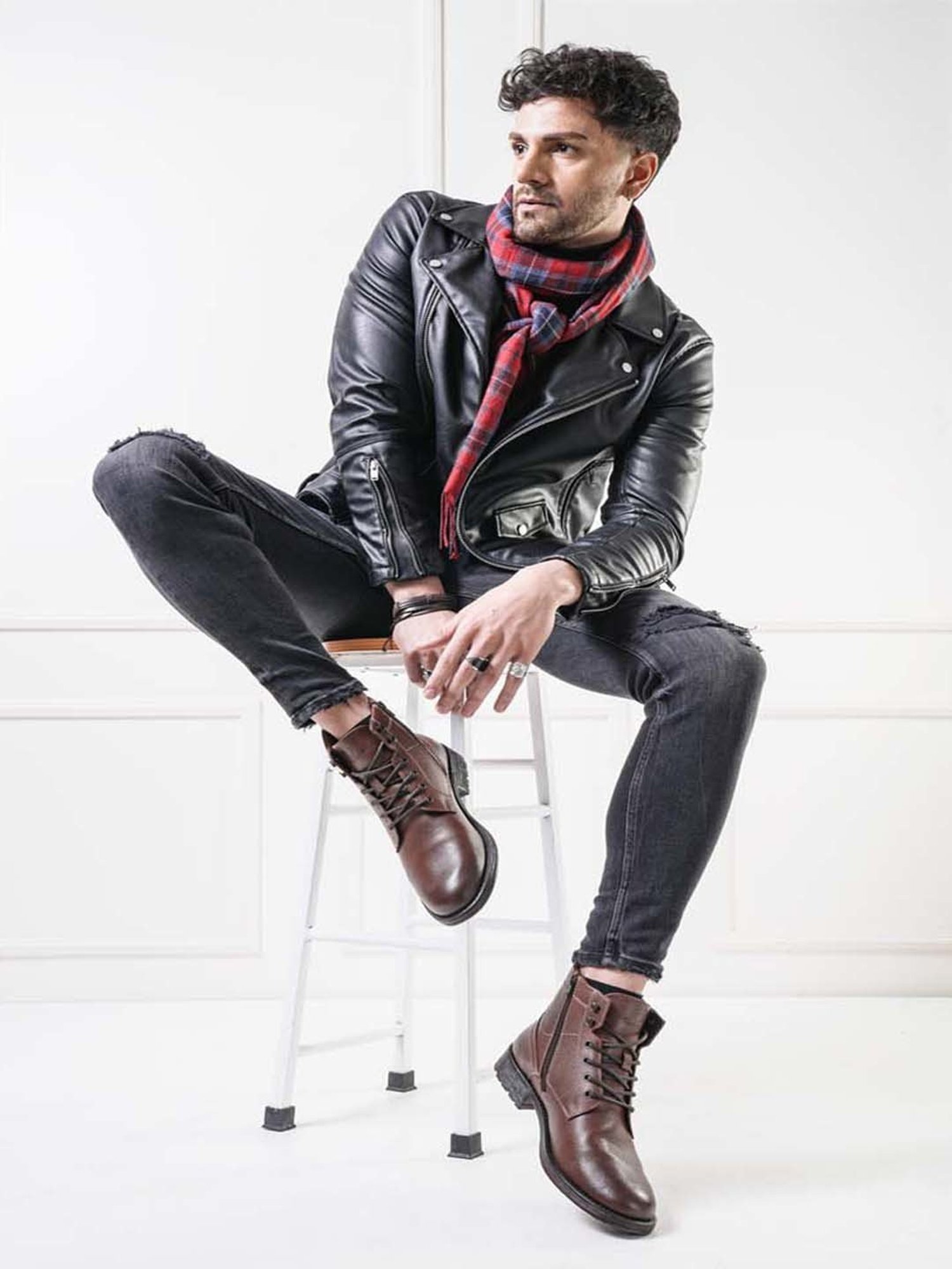 THOMAS CRICK Men's Teak Derby Boots