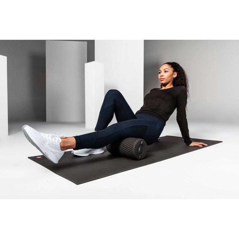 Hyperice Vyper 2.0 Vibrating Fitness Roller - Black