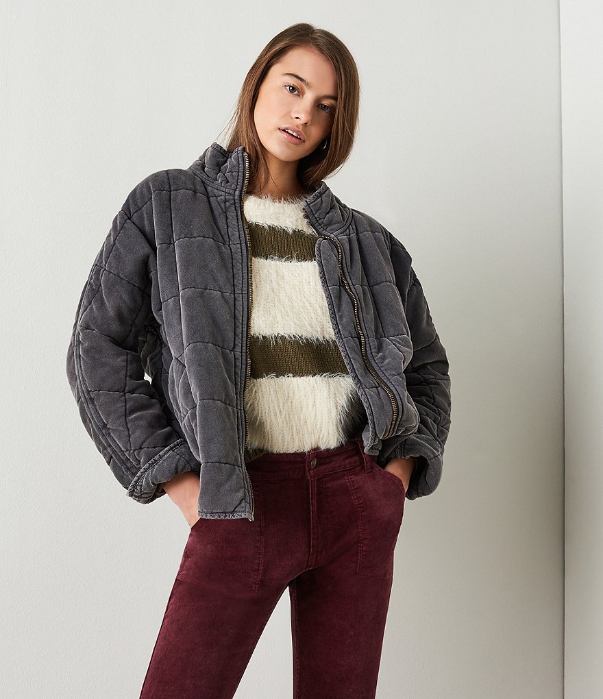 GB Round Neck Fuzzy Eyelash Sweater