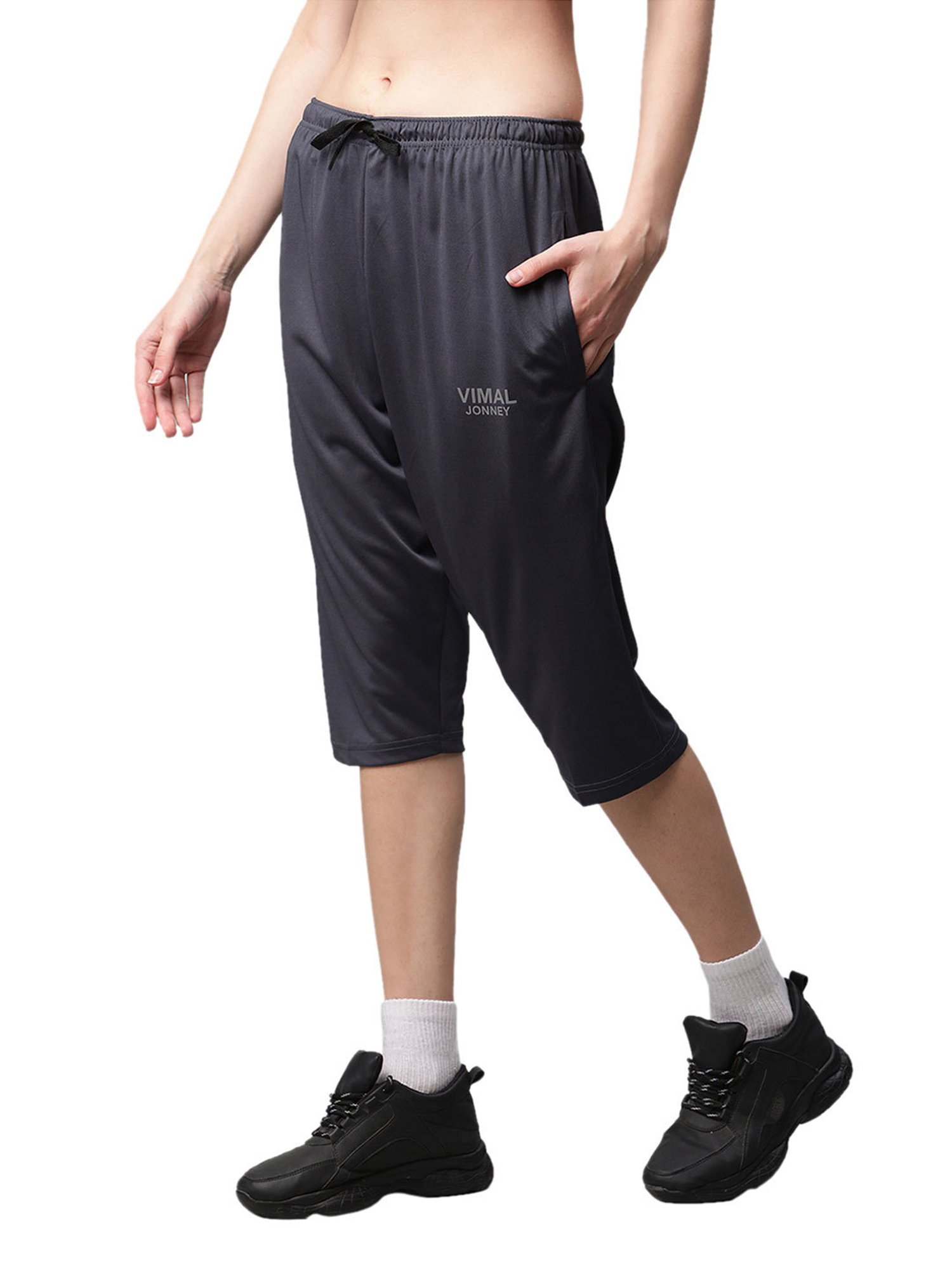 KENDALL + KYLIE Black High Rise Capris