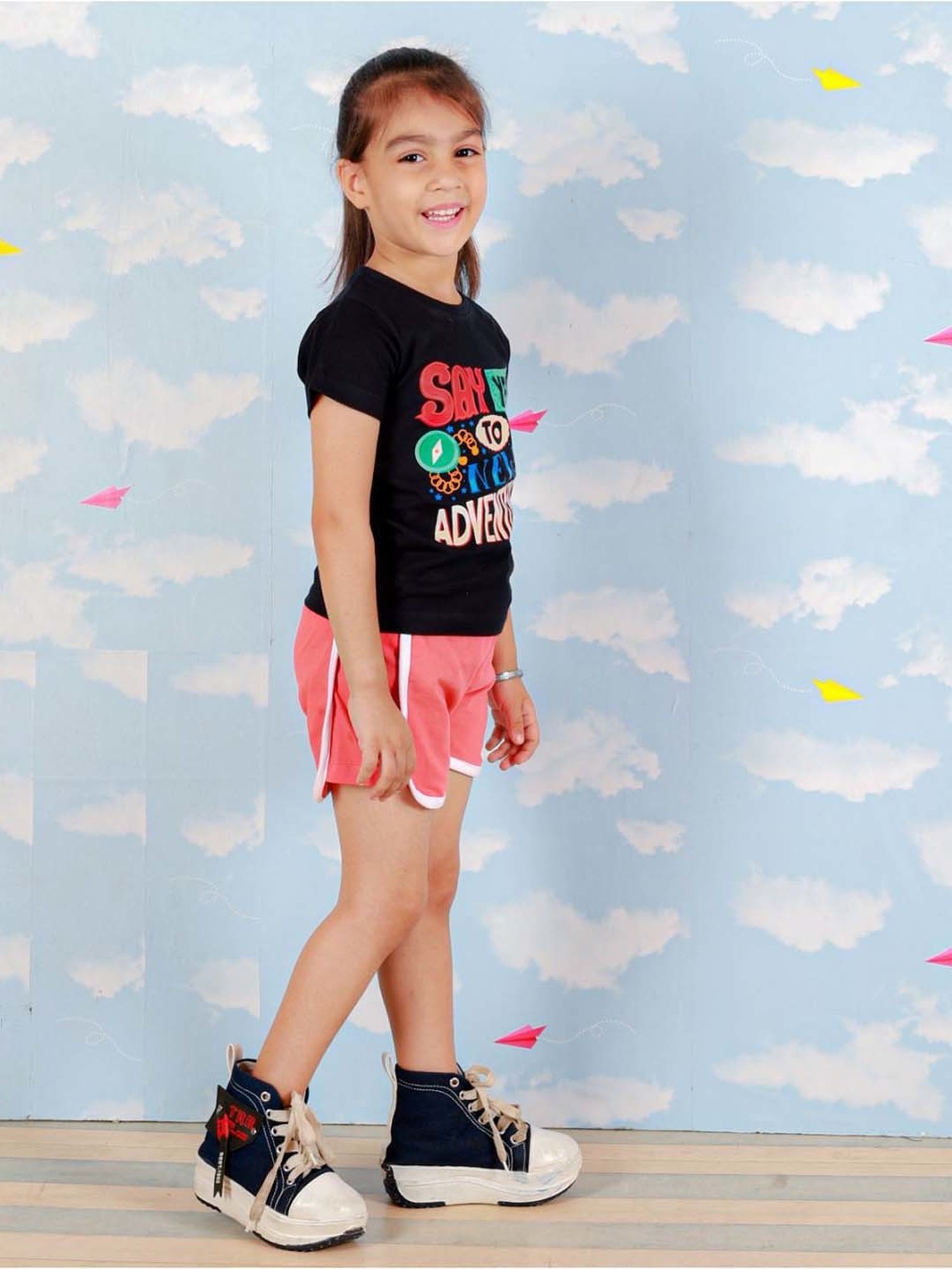 The Mom Store Kids Black & Pink Cotton Printed Top Set