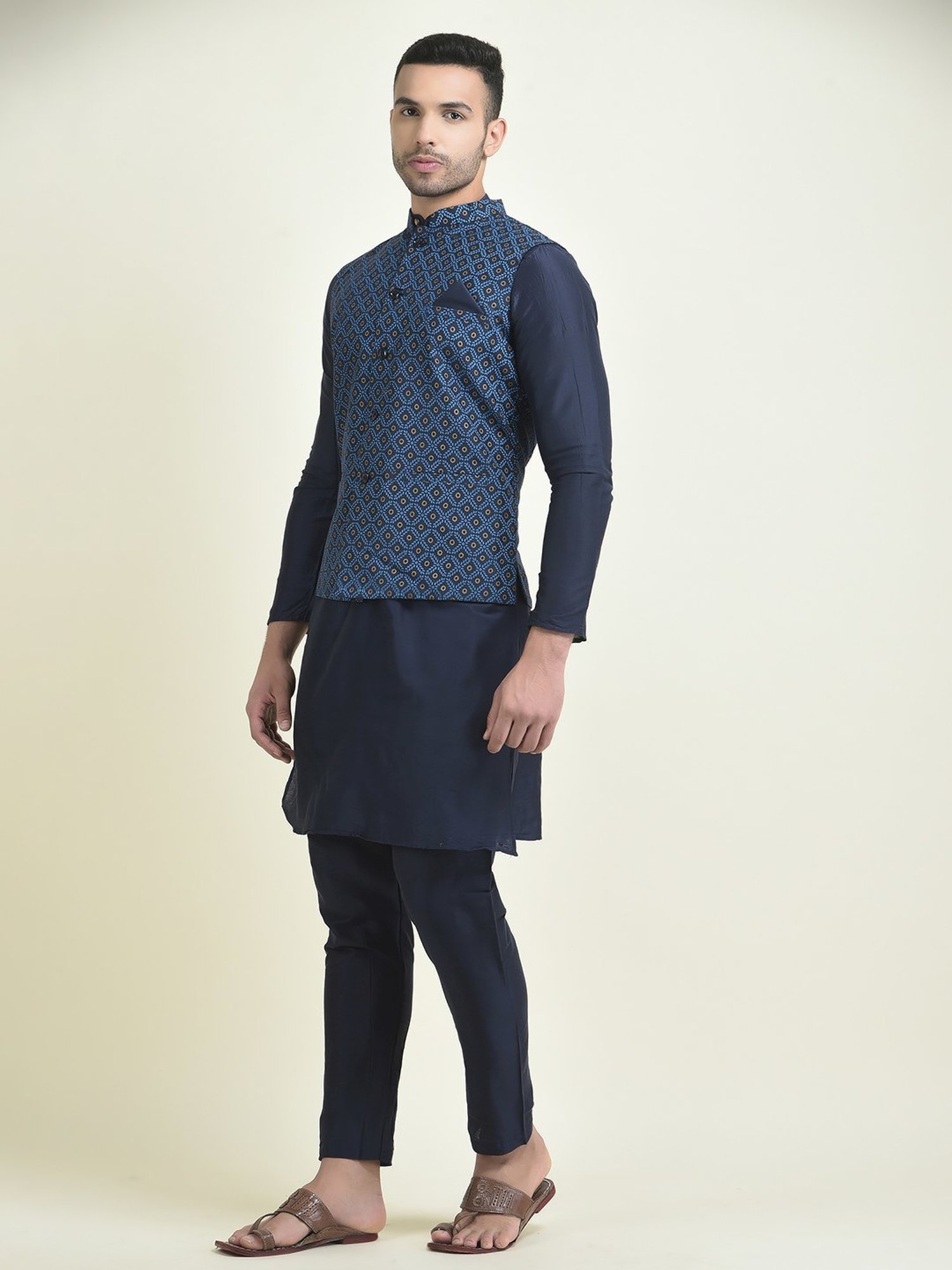 Deyann Navy Blue Regular Fit Printed Kurta Set With Jacket