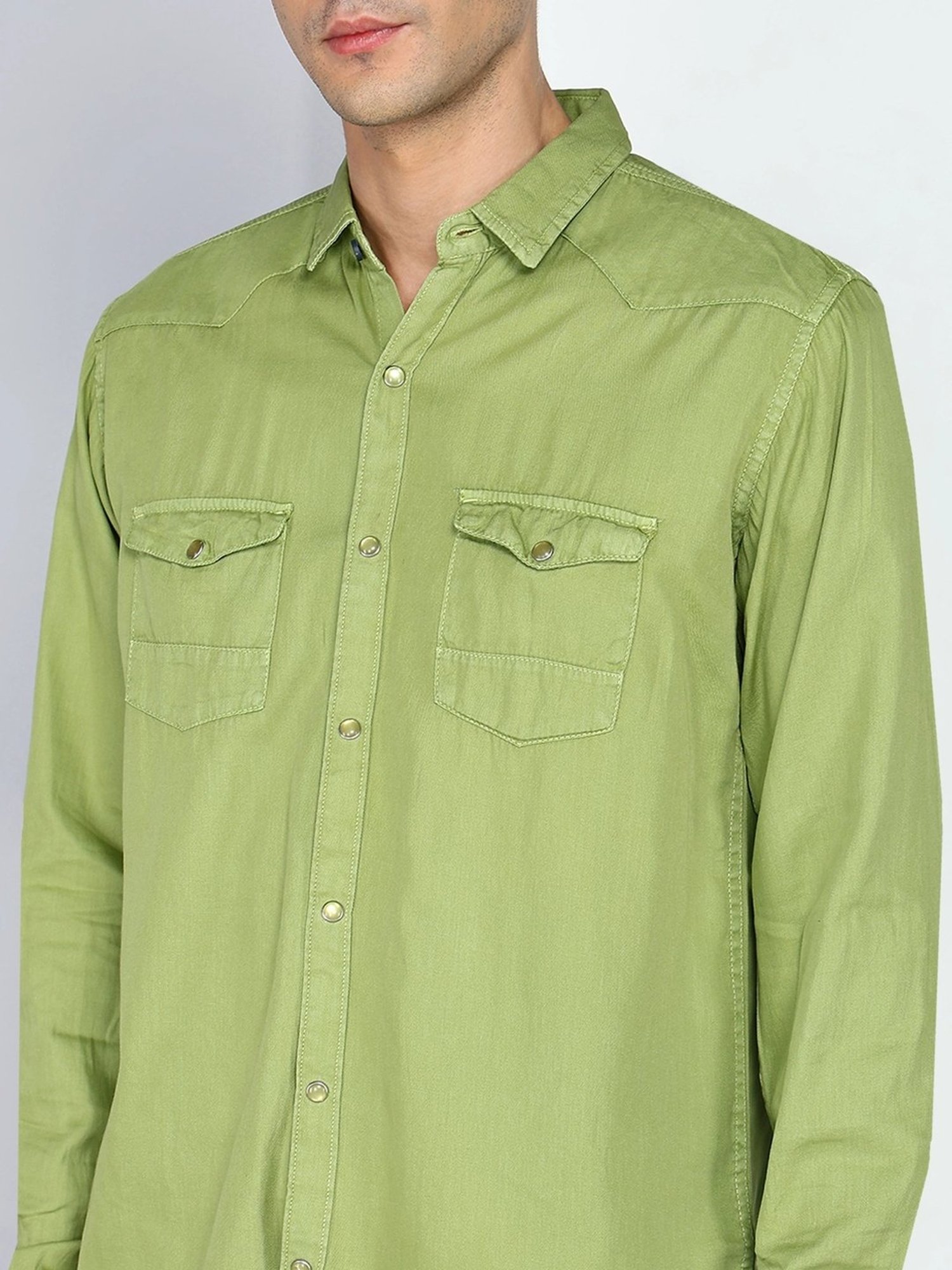 Kuons Avenue Apple Green Slim Fit Denim Shirt