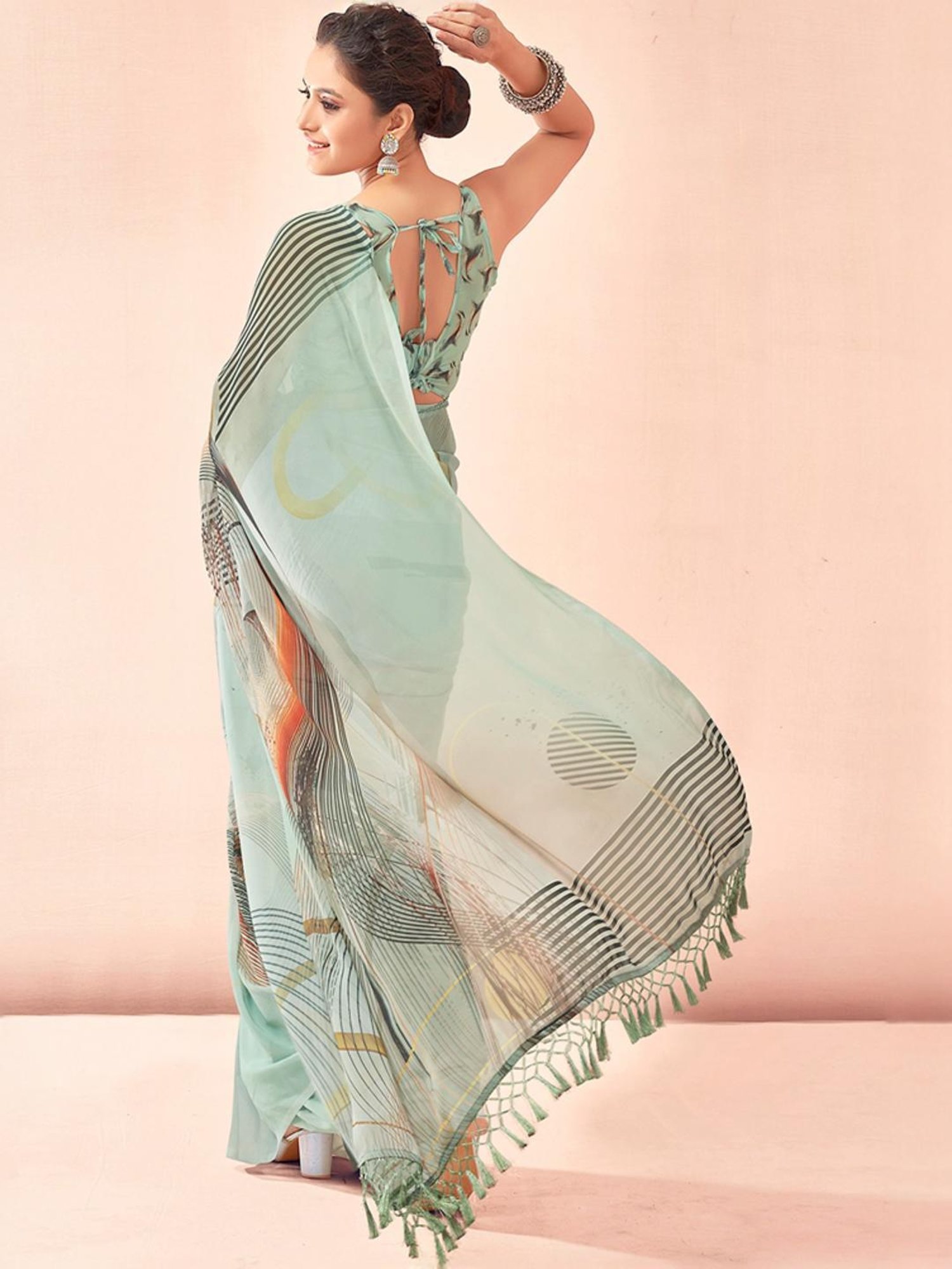 Satrani Green Printed Saree With Unstitched Blouse