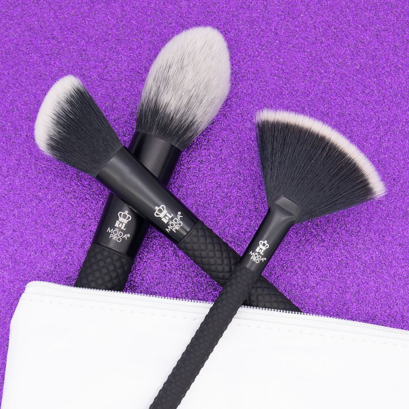 MODA Brush Pro 4pc Finishing Black Makeup Brush Set with Zip Case